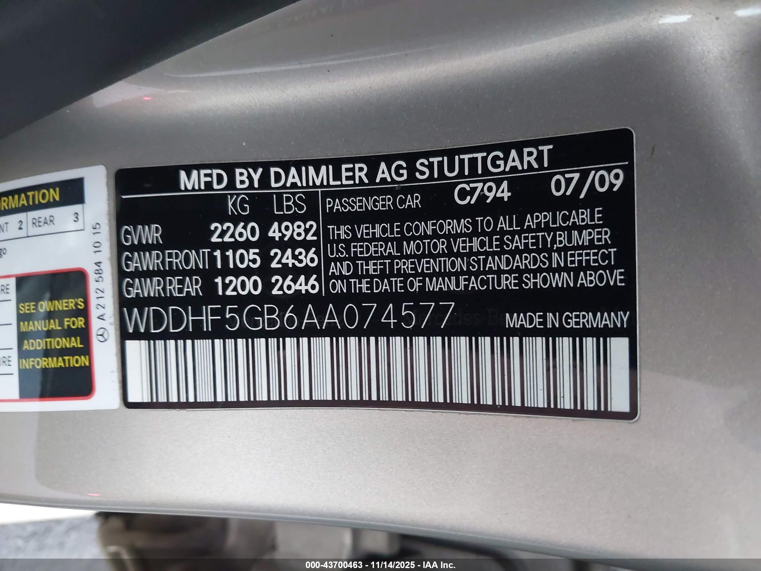MERCEDES-BENZ E image 9