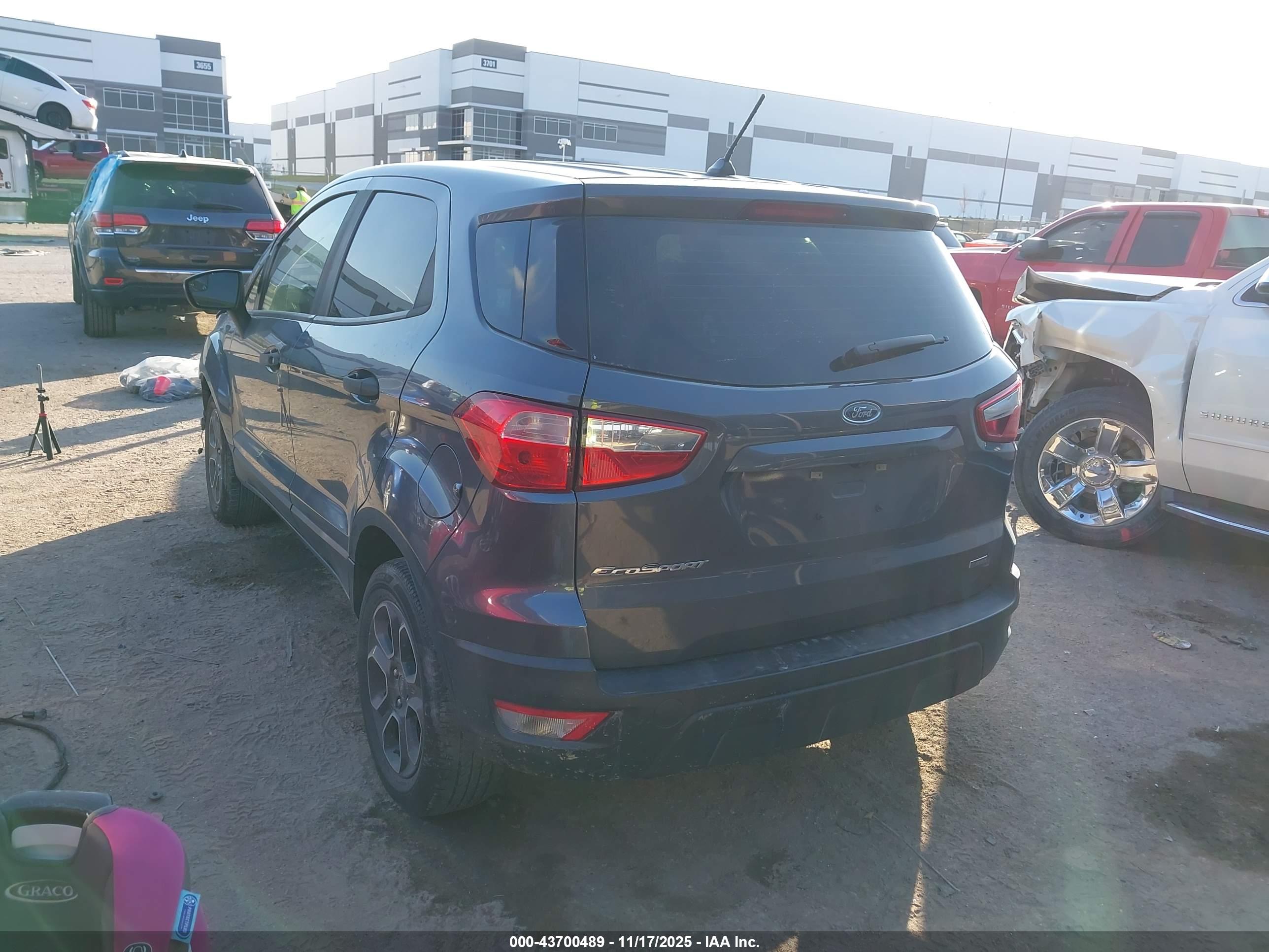 FORD ECOSPORT image 3