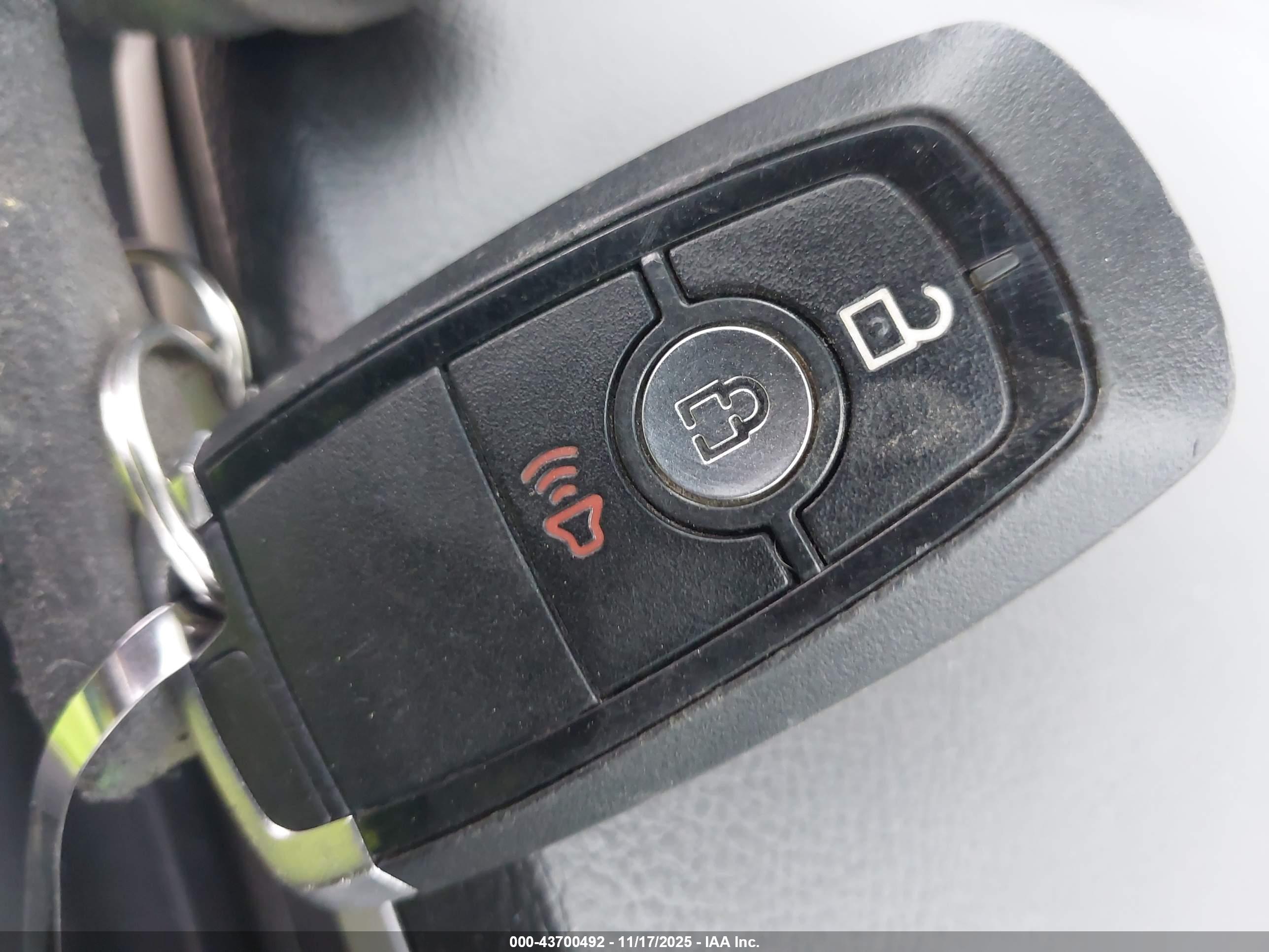 FORD EDGE image 11