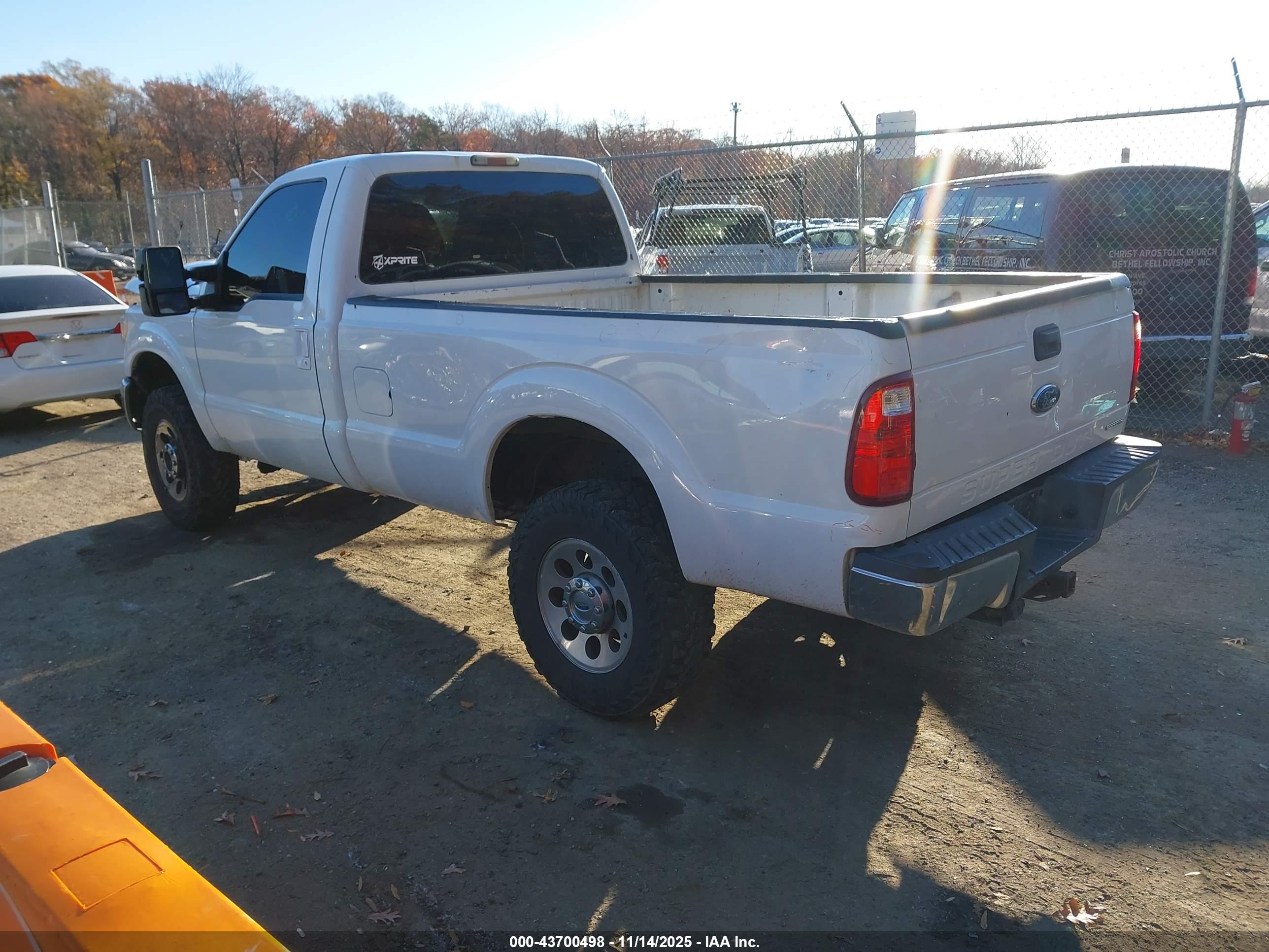 FORD F-250 image 3