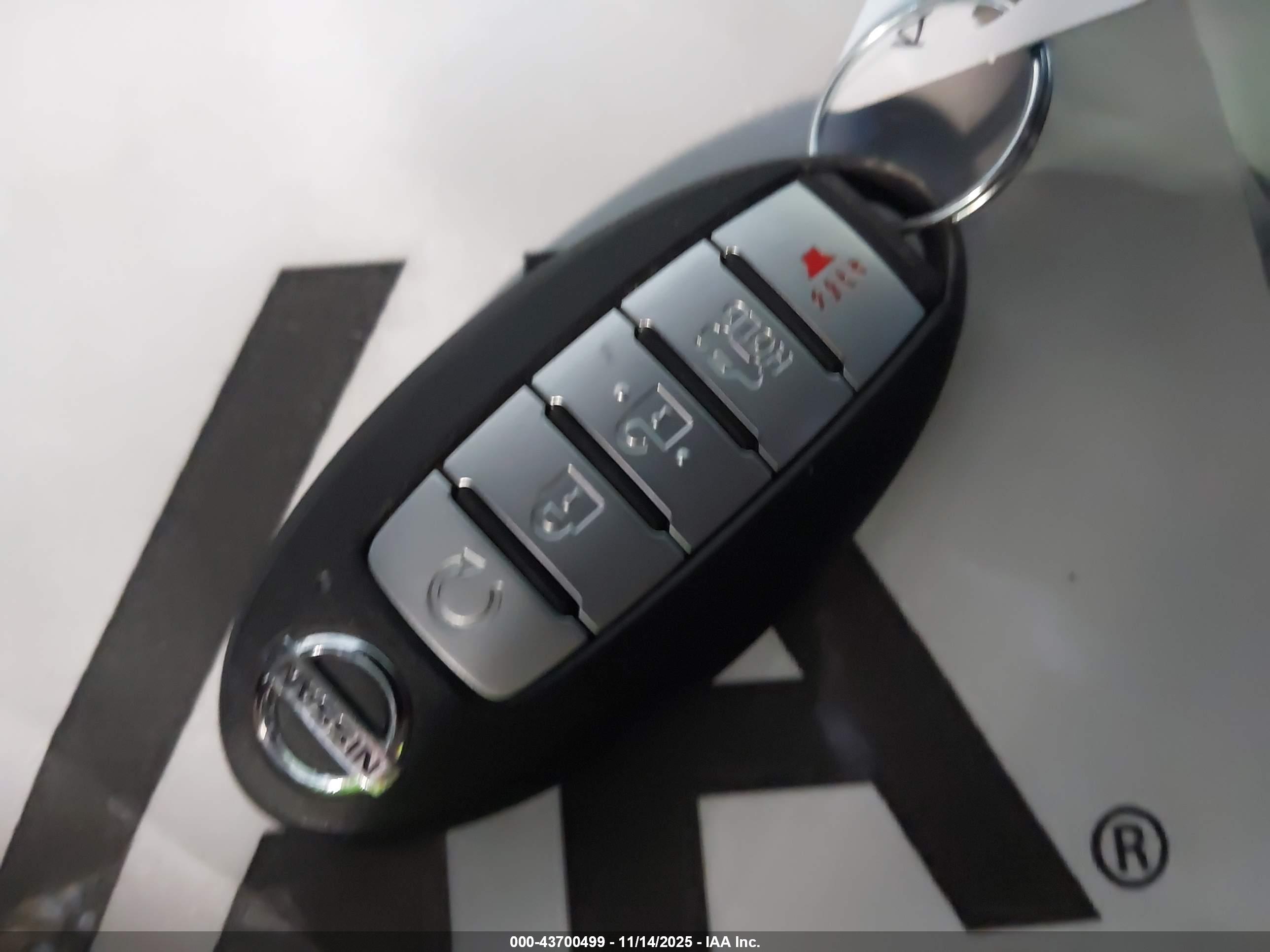 NISSAN ALTIMA image 11