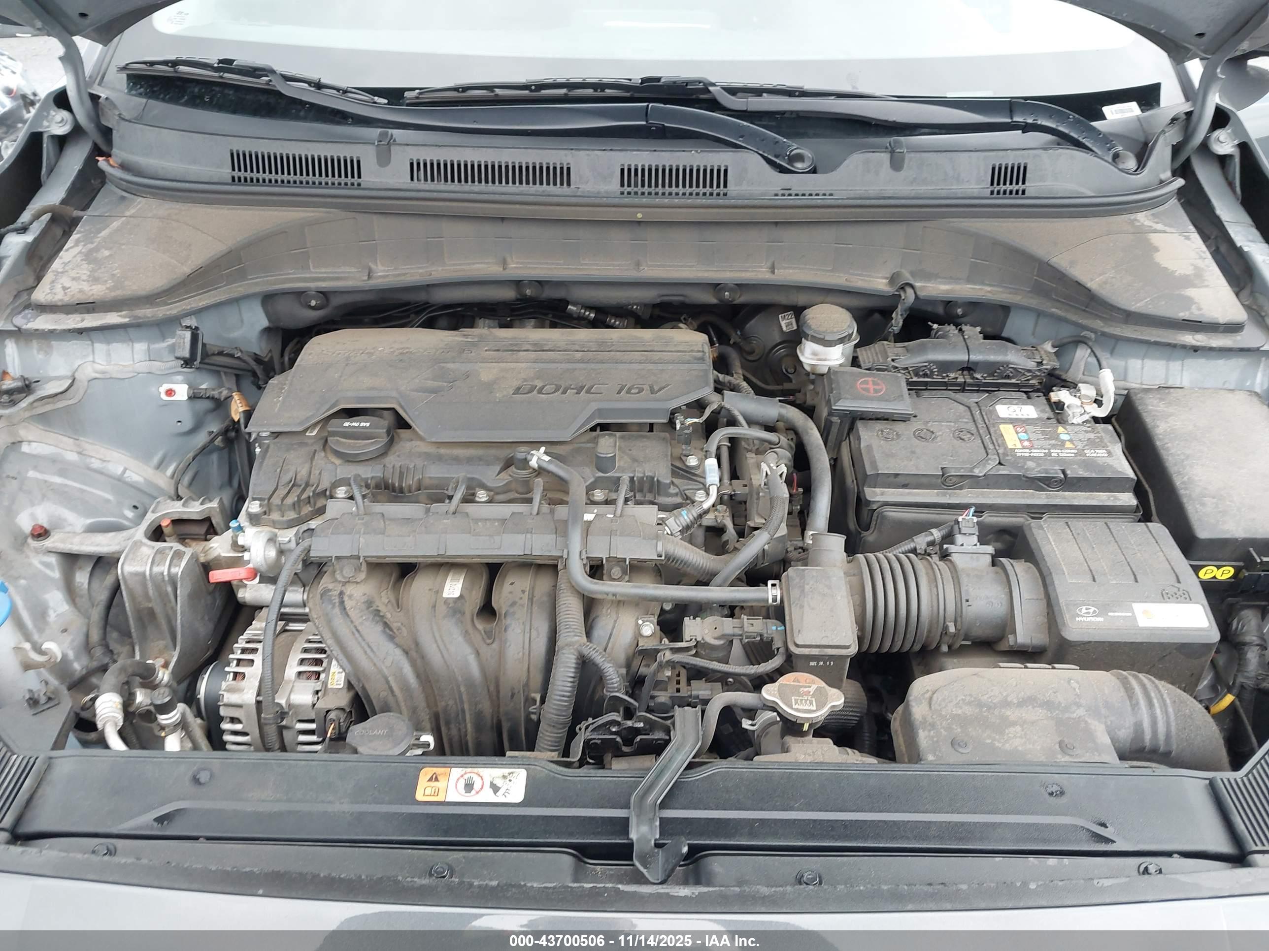 HYUNDAI KONA image 10