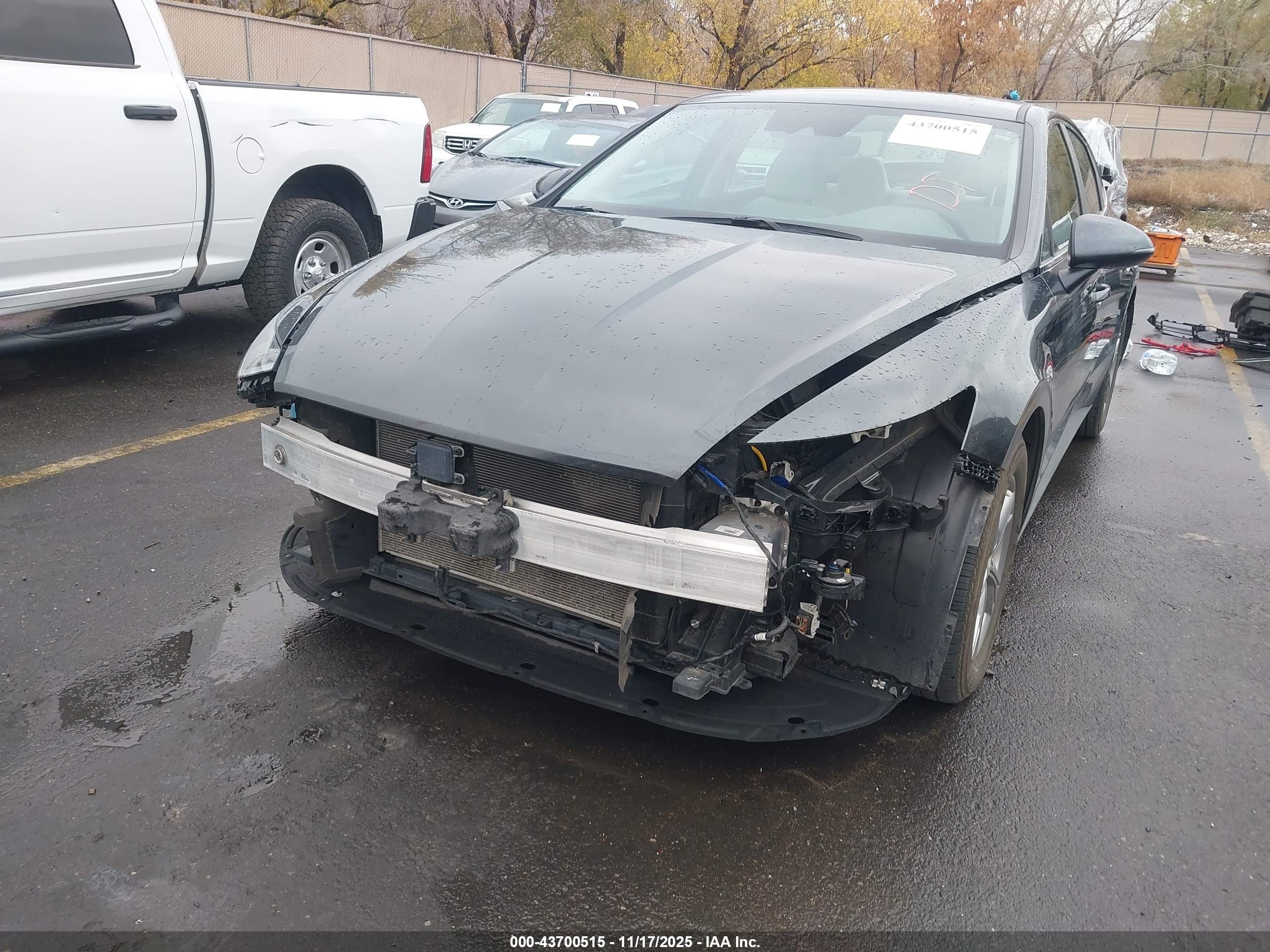 HYUNDAI SONATA image 6