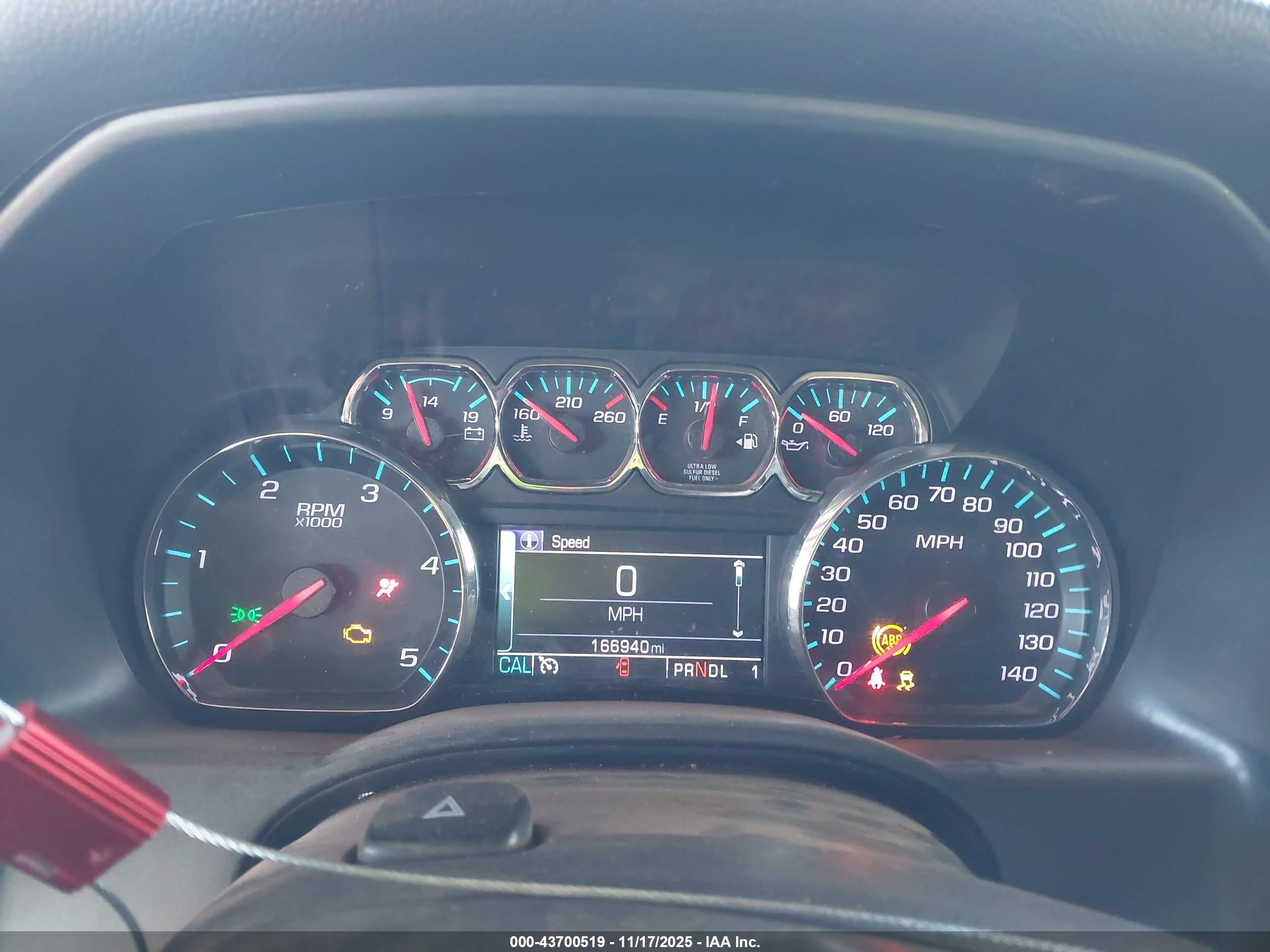 CHEVROLET SILVERADO image 7