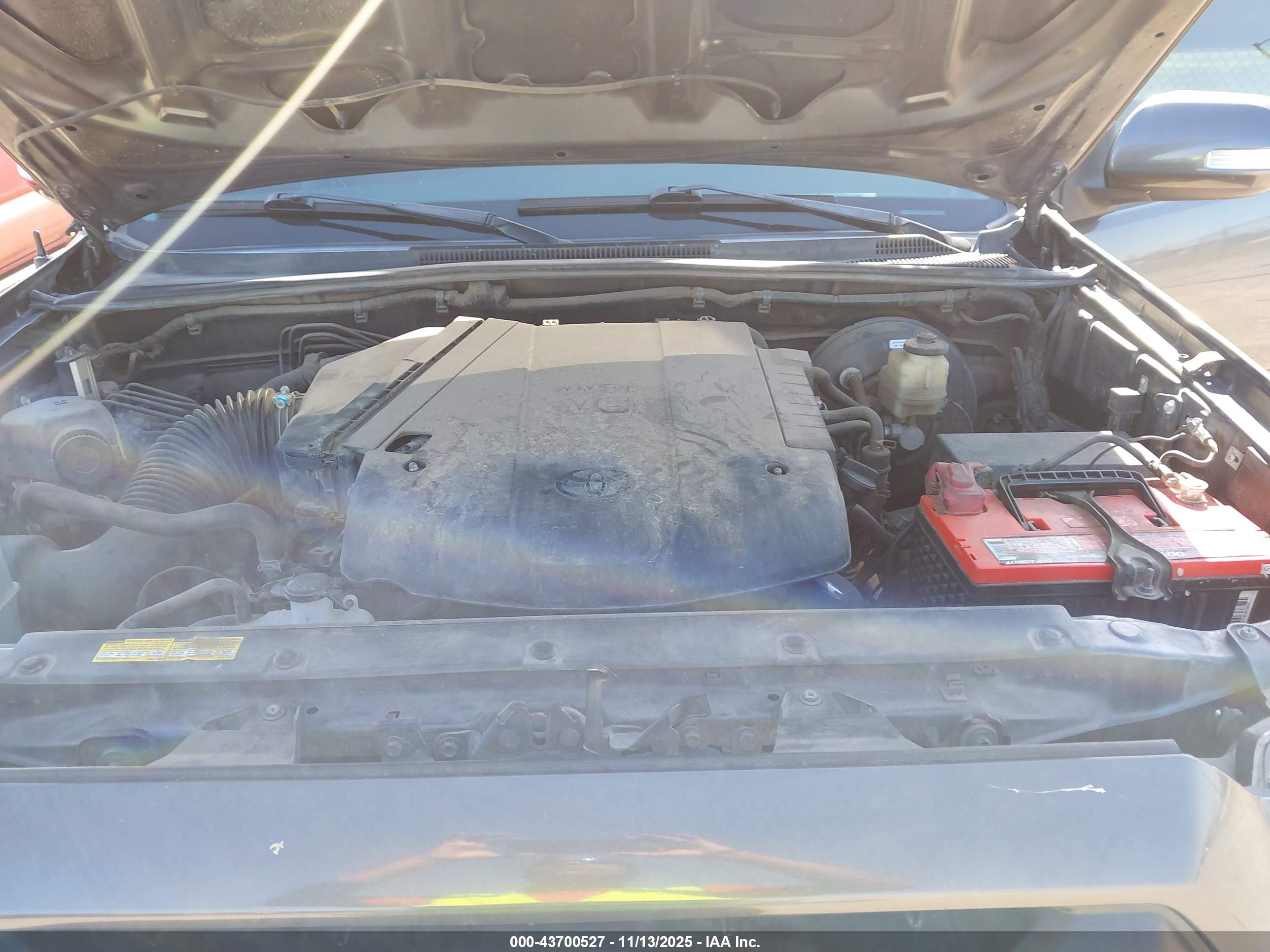 TOYOTA TACOMA image 10