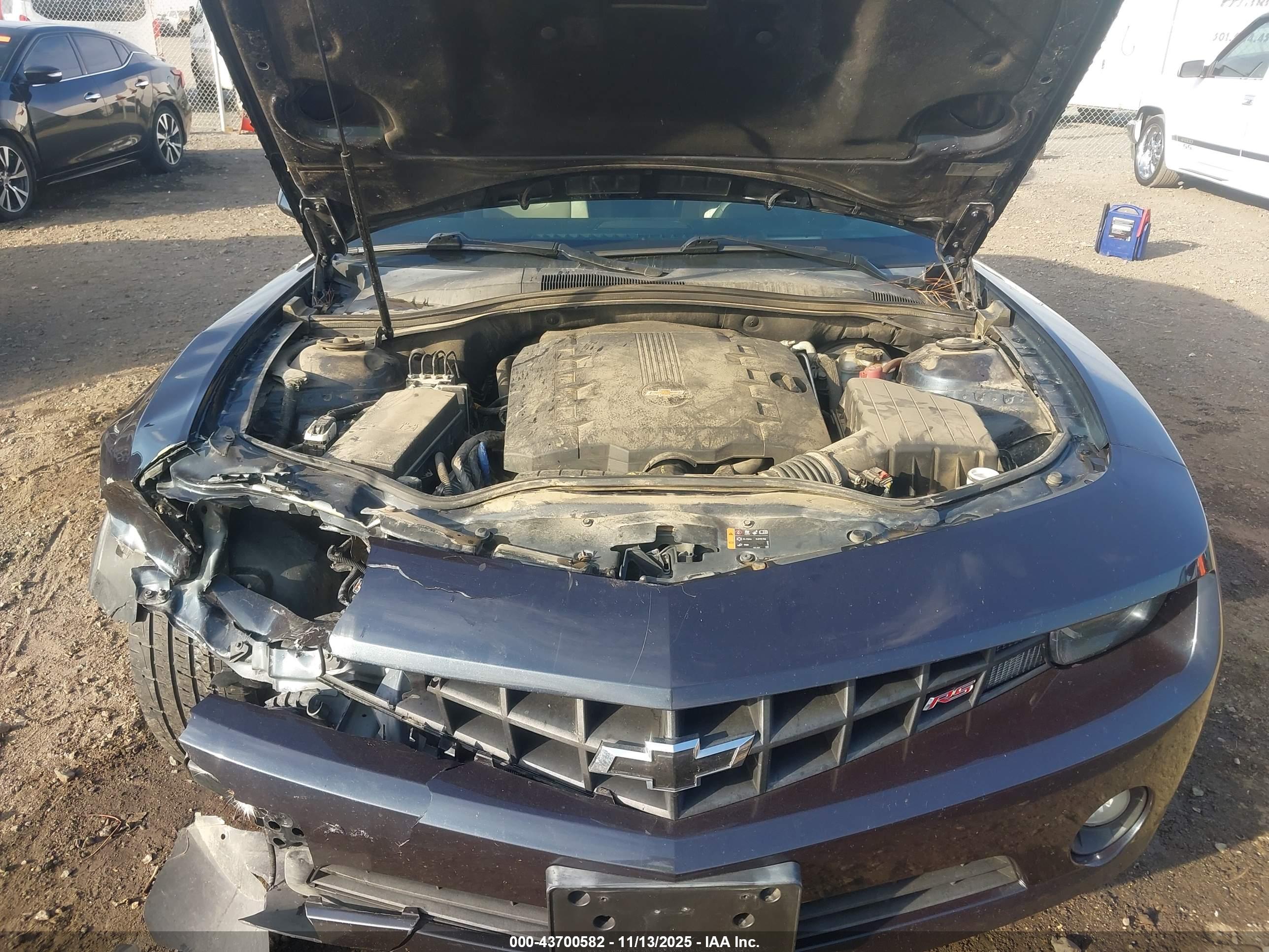 CHEVROLET CAMARO image 10