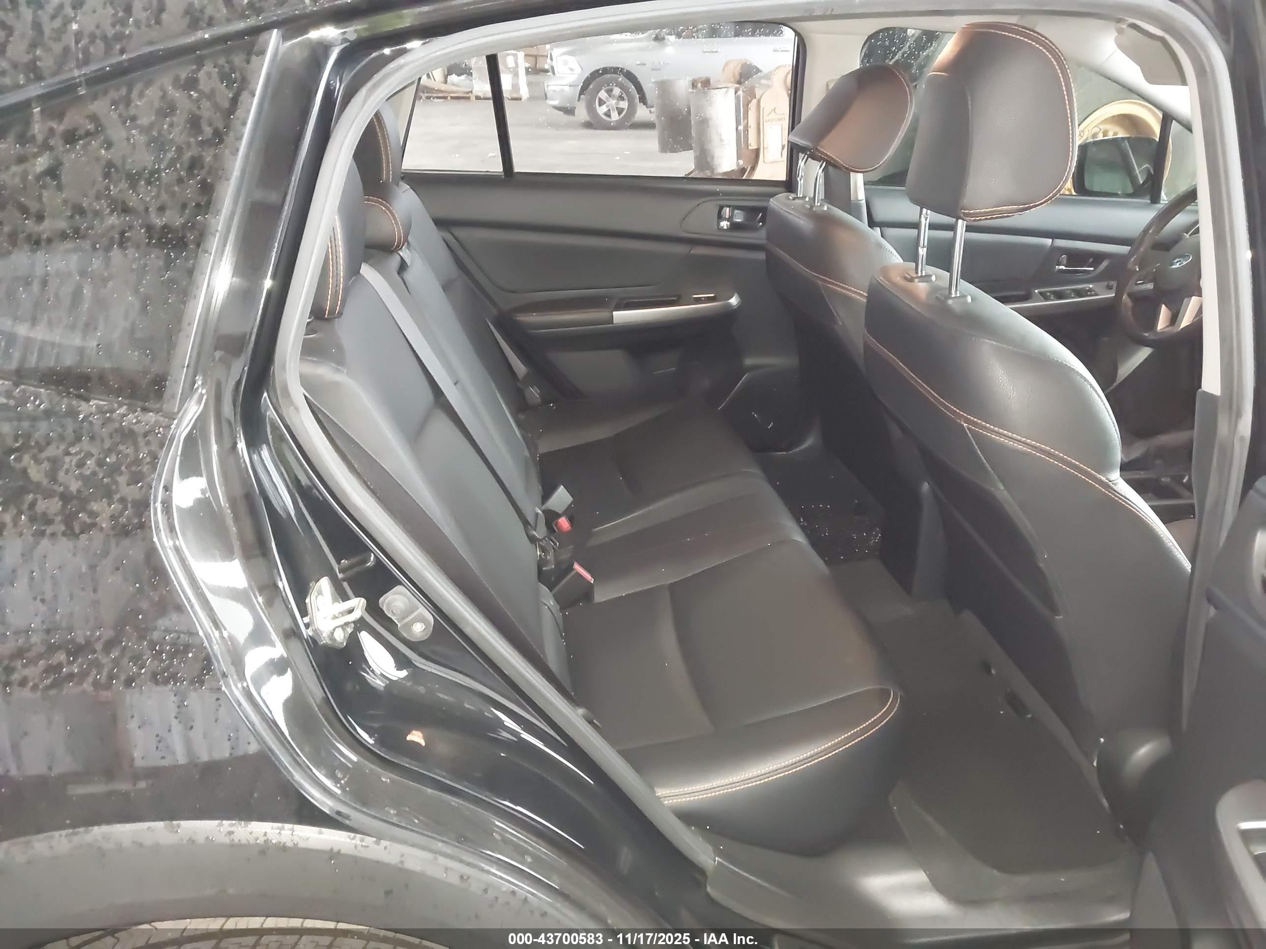 SUBARU CROSSTREK image 8