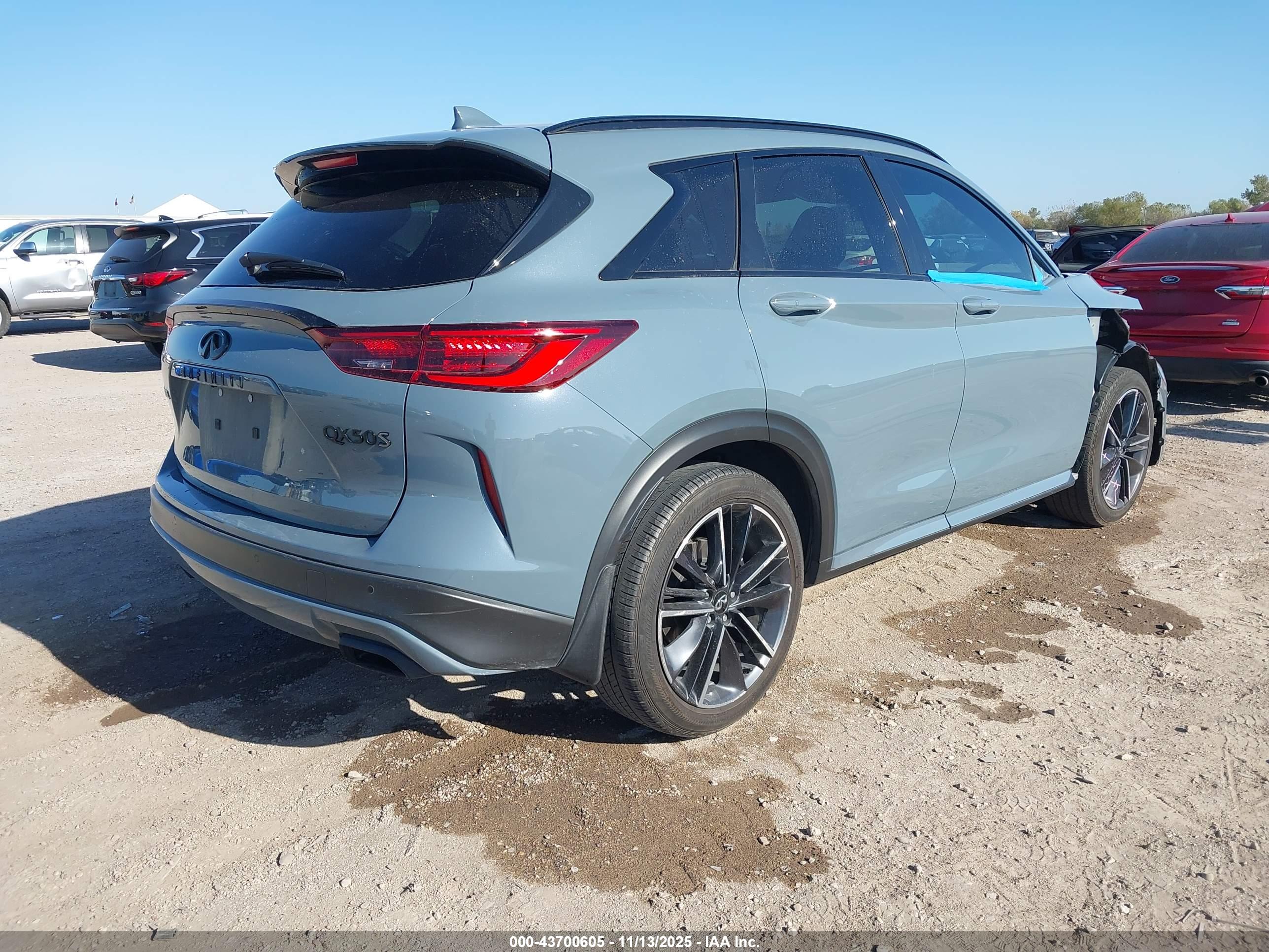 INFINITI QX50 image 4