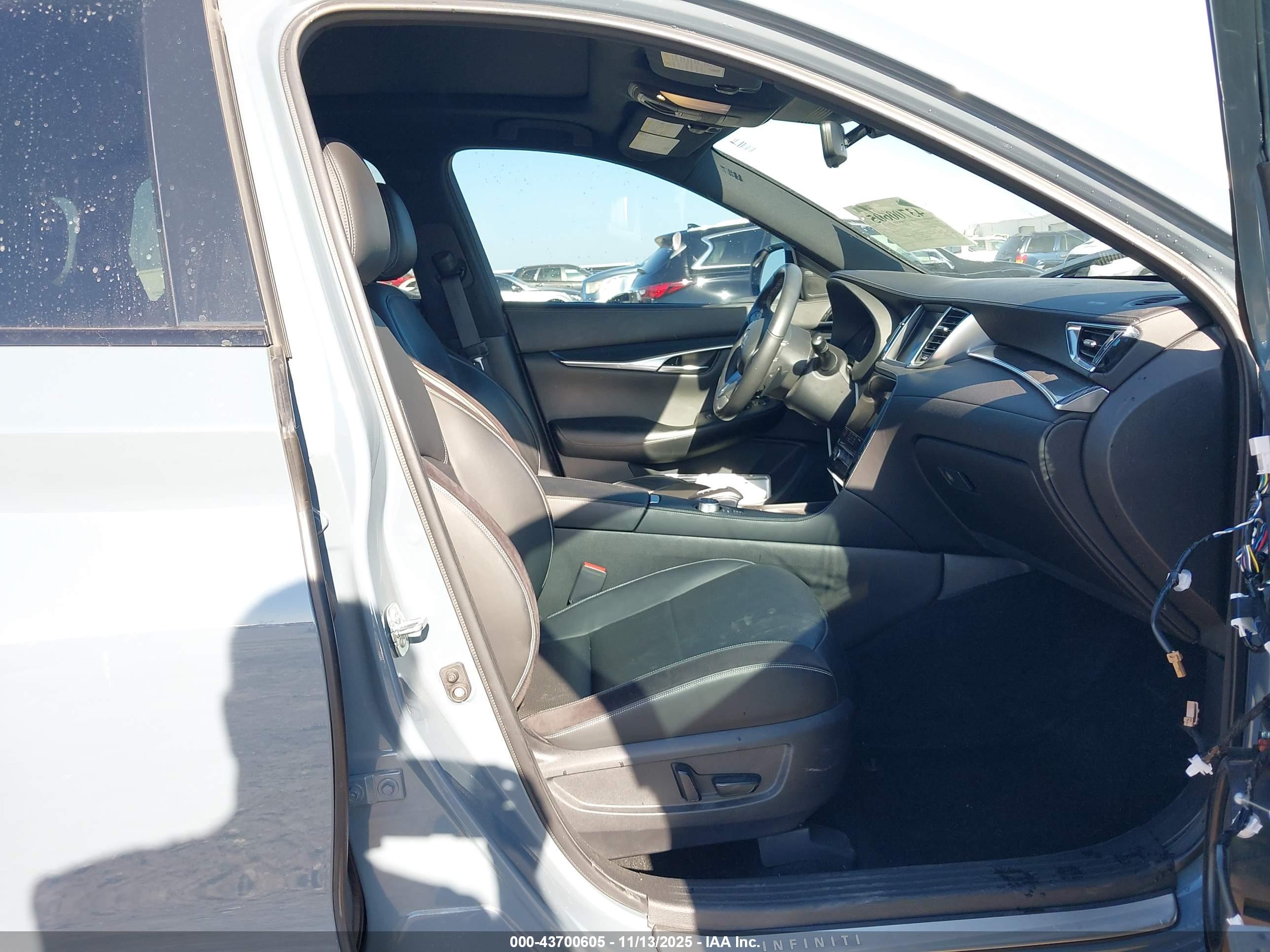 INFINITI QX50 image 5