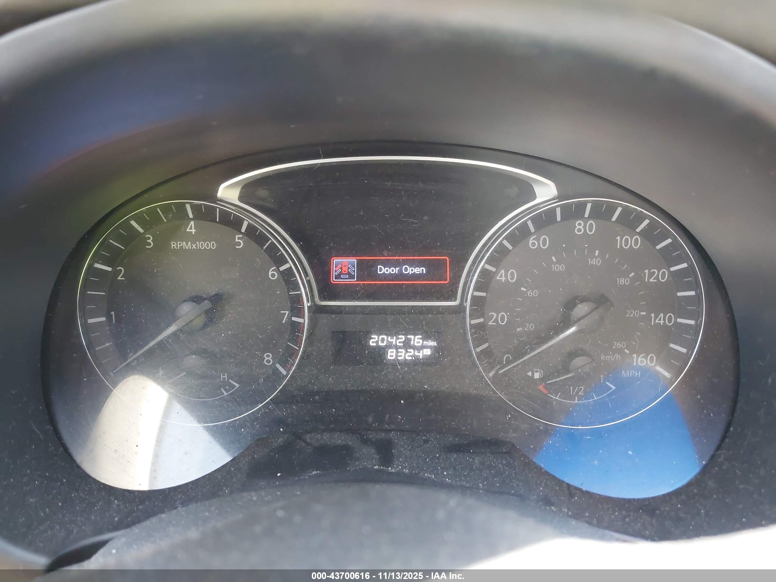 NISSAN ALTIMA image 7