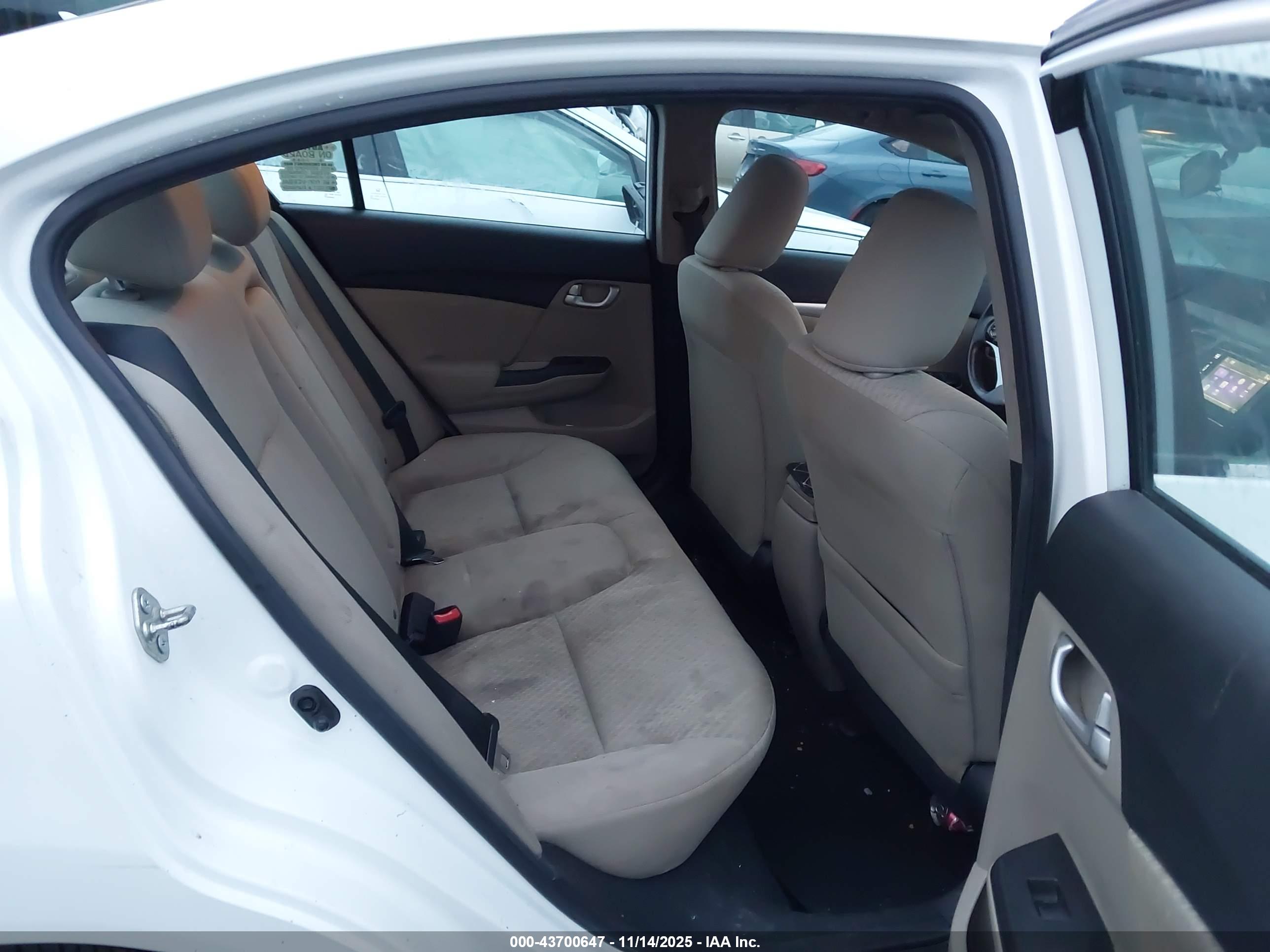 HONDA CIVIC image 8