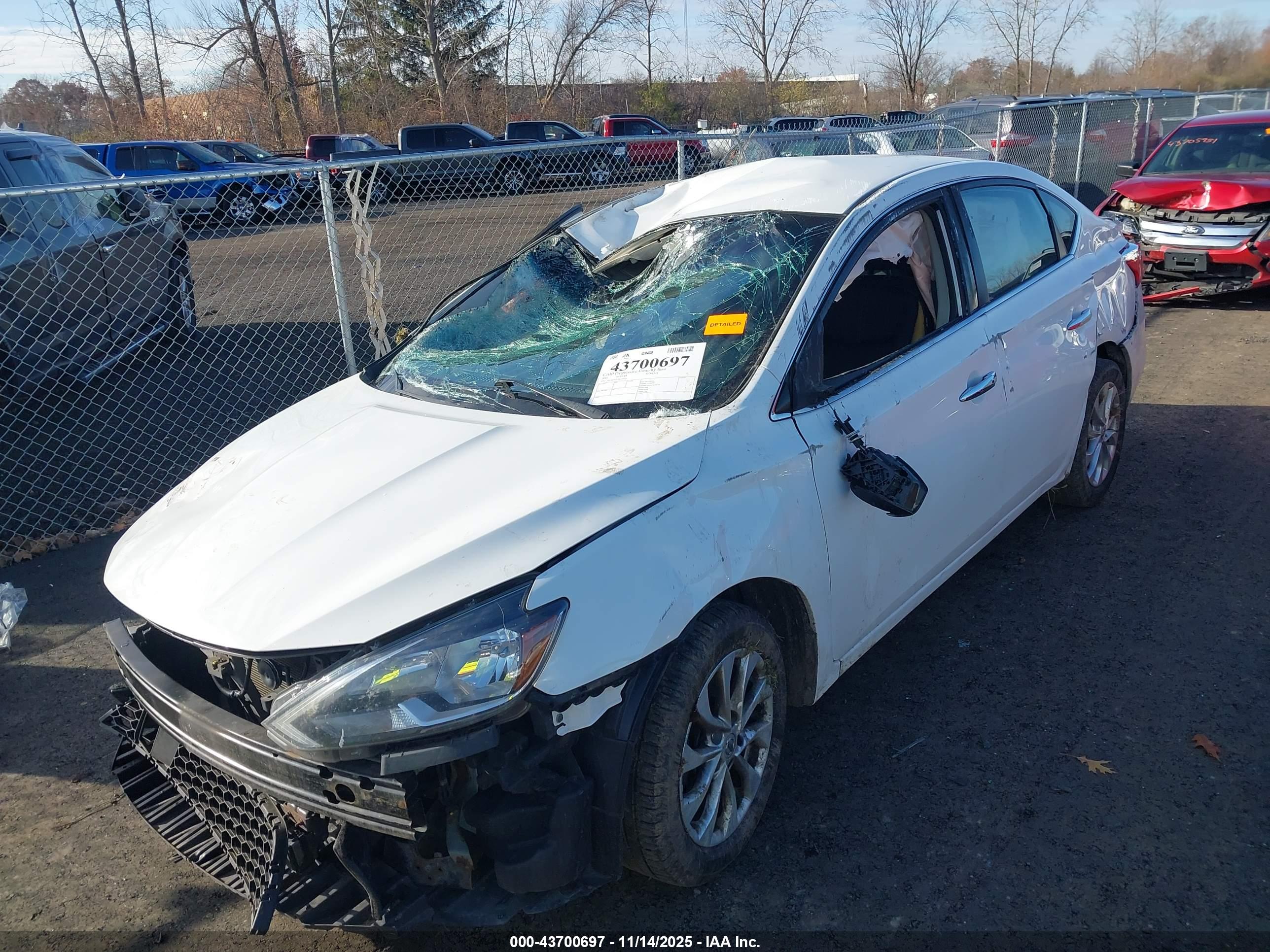 NISSAN SENTRA image 6