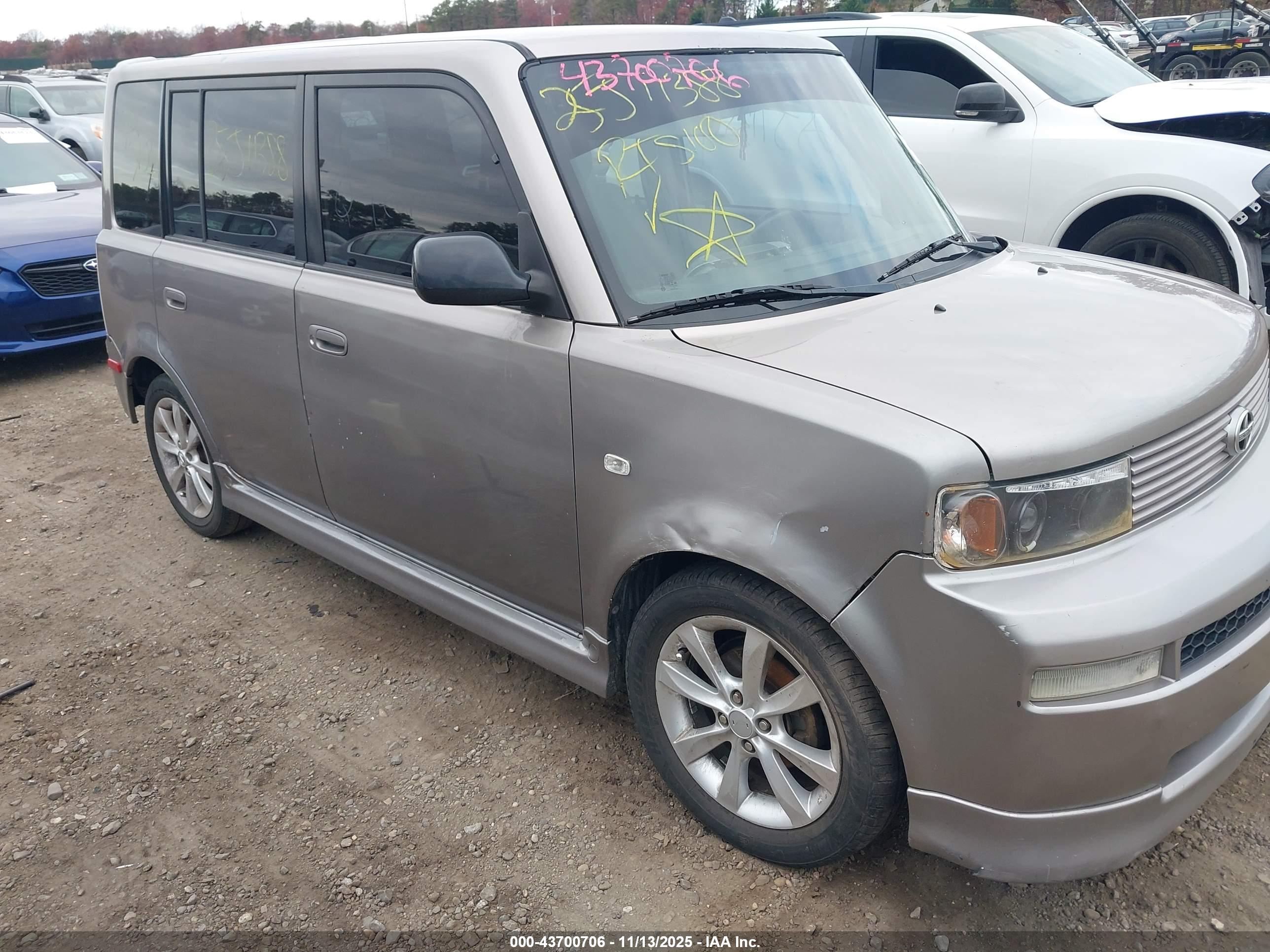 SCION XB image 6