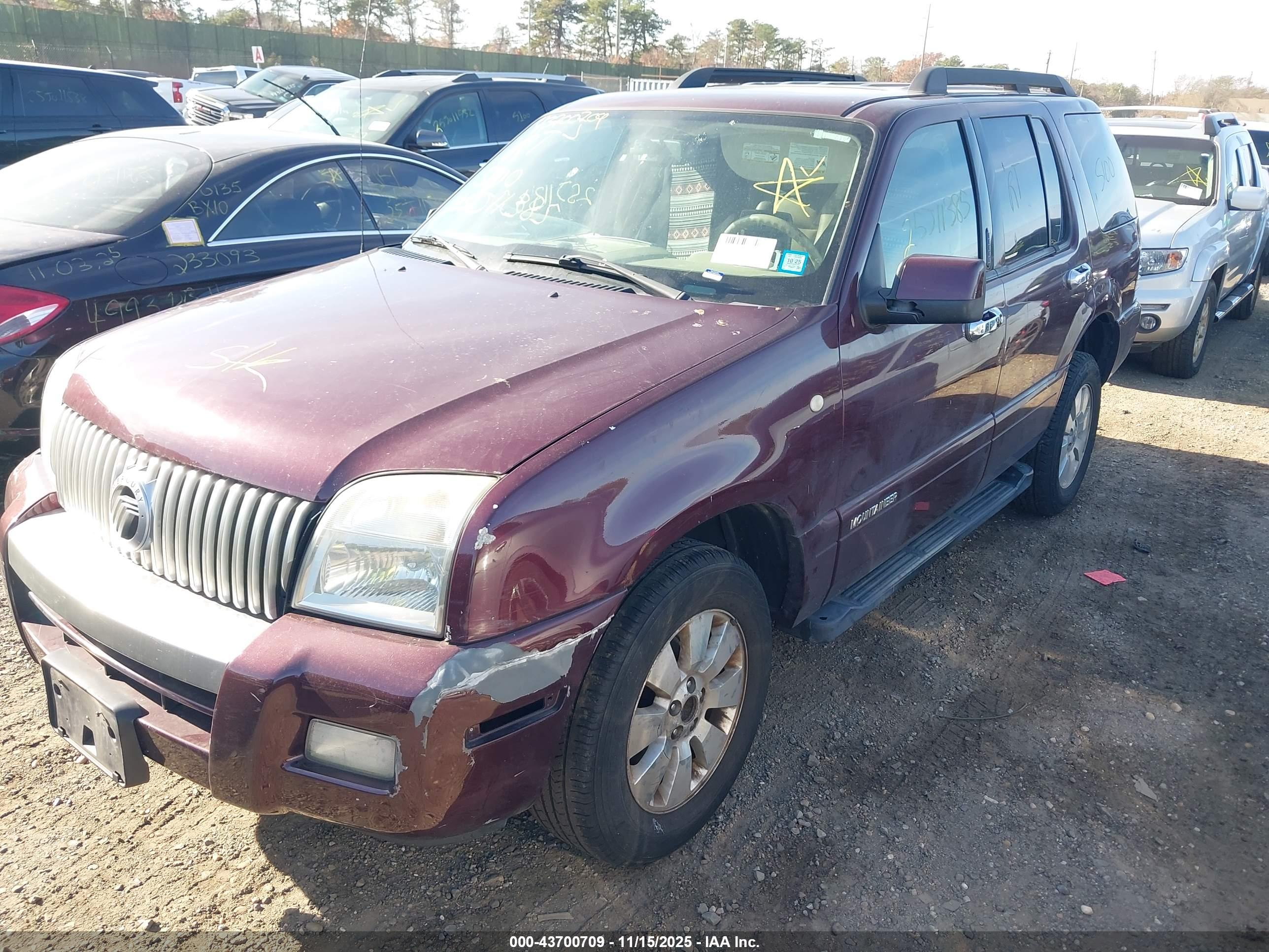 MERCURY MOUNTAINEER image 2