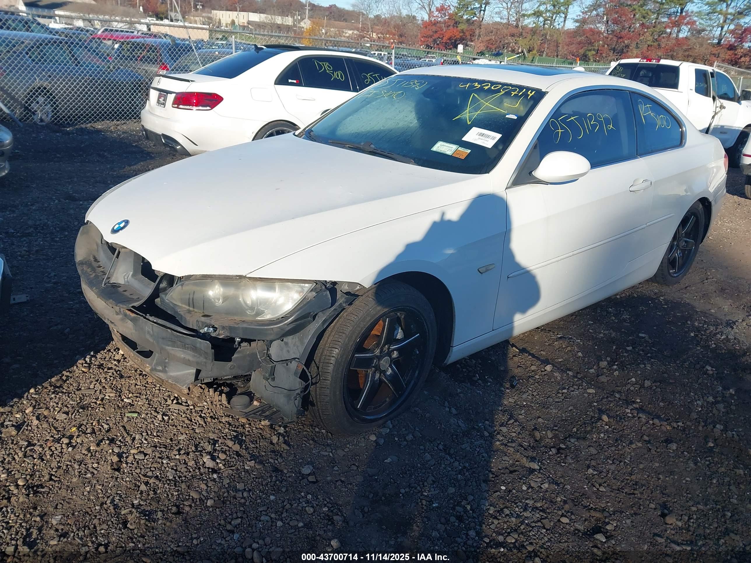 BMW 3 image 2