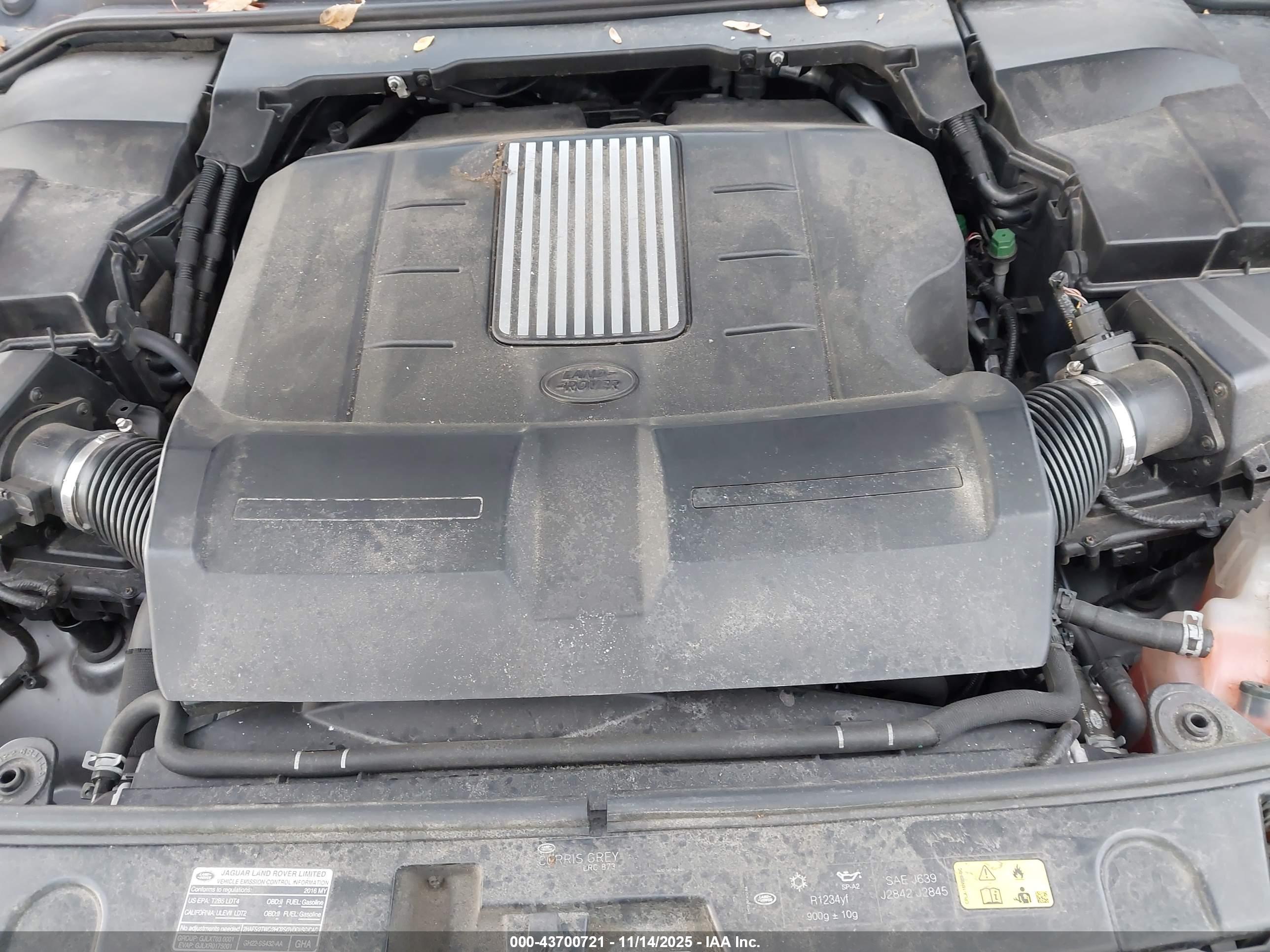 LAND ROVER image 10
