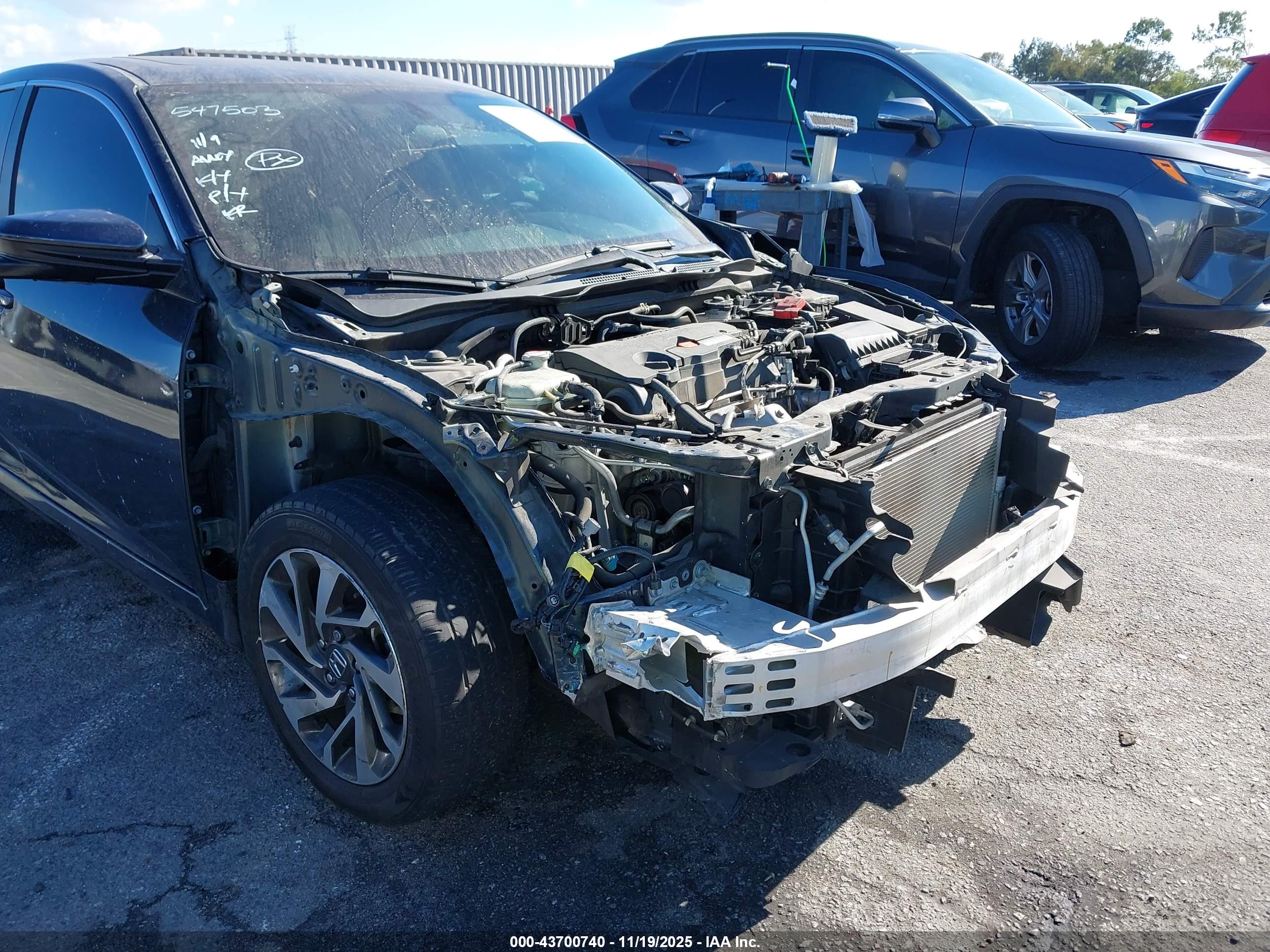 HONDA CIVIC image 6