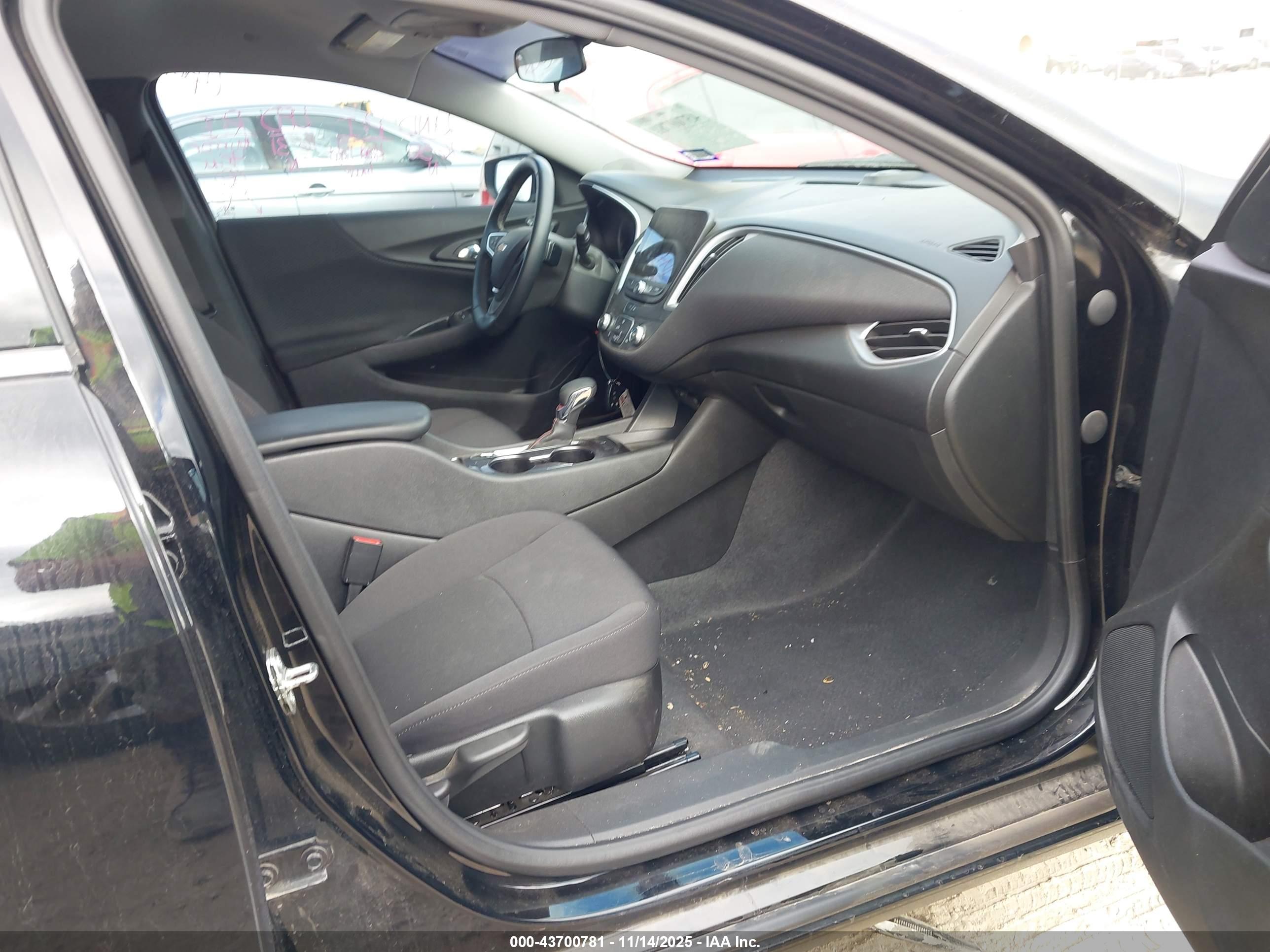 CHEVROLET MALIBU image 5