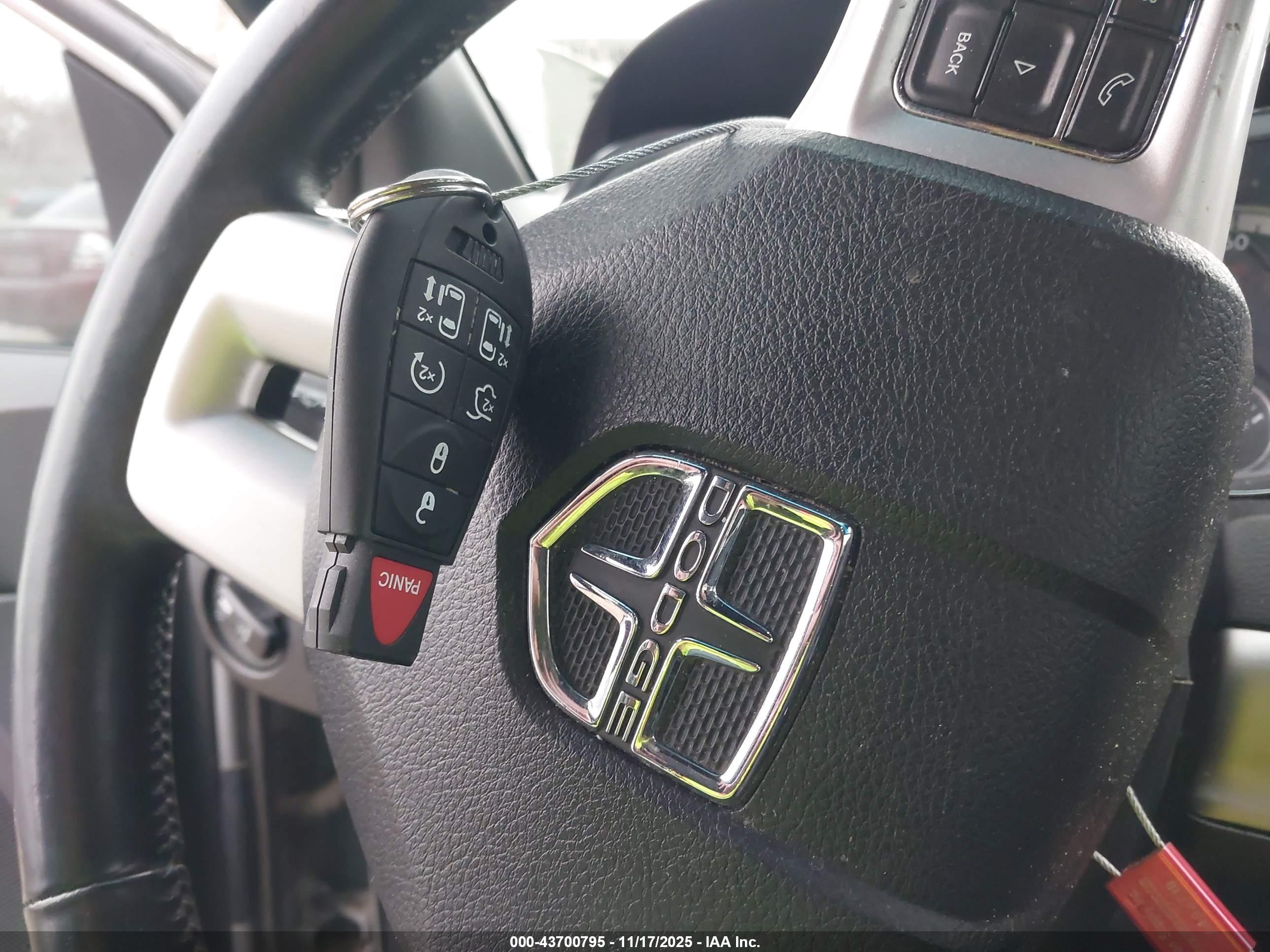 DODGE GRAND image 11