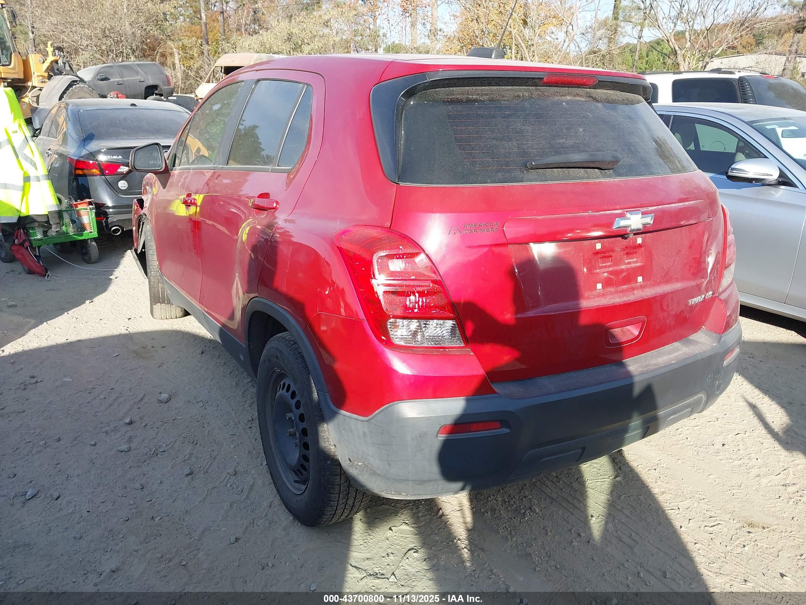 CHEVROLET TRAX image 3