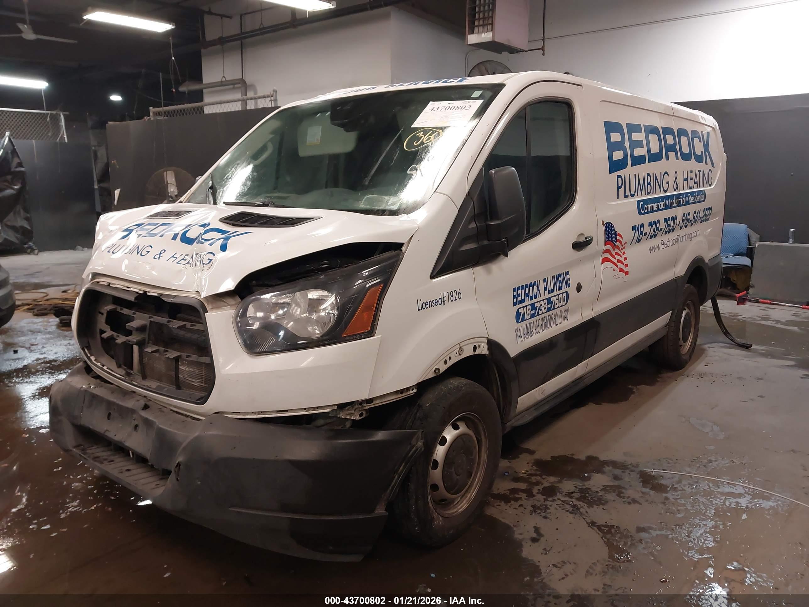 FORD TRANSIT-250 image 2