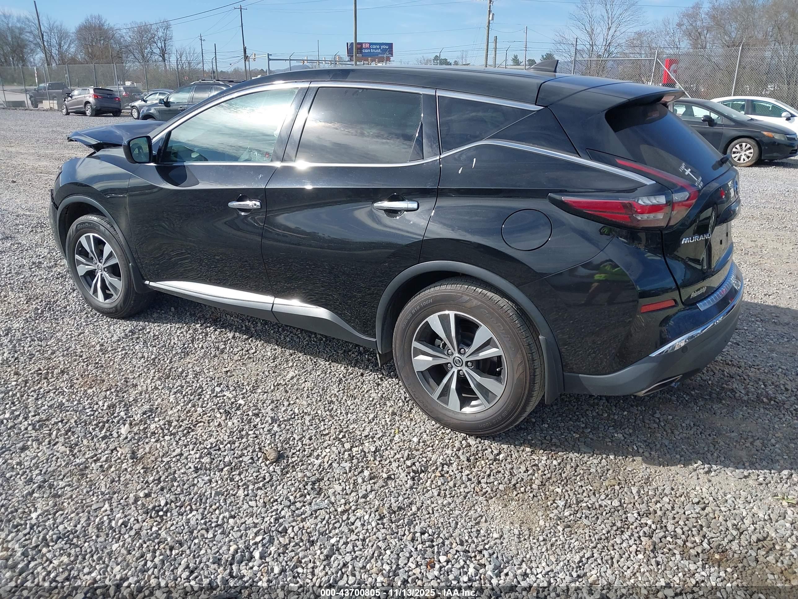 NISSAN MURANO image 3