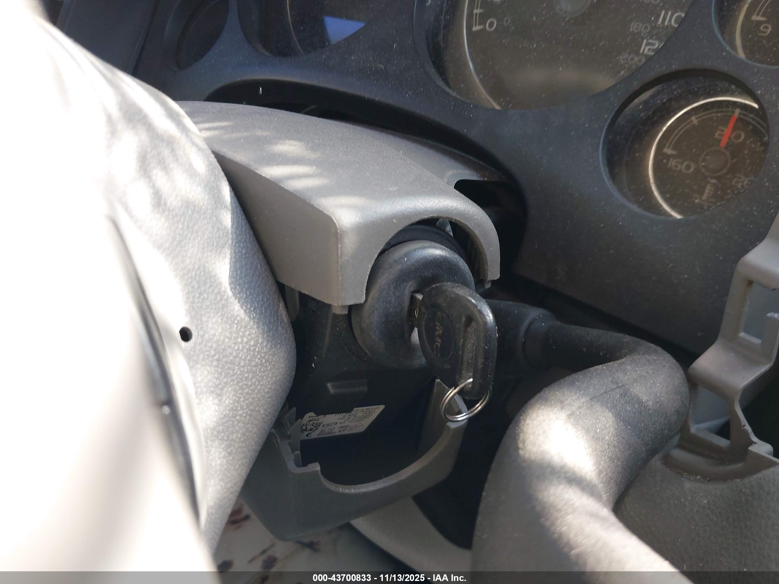 GMC SIERRA image 11