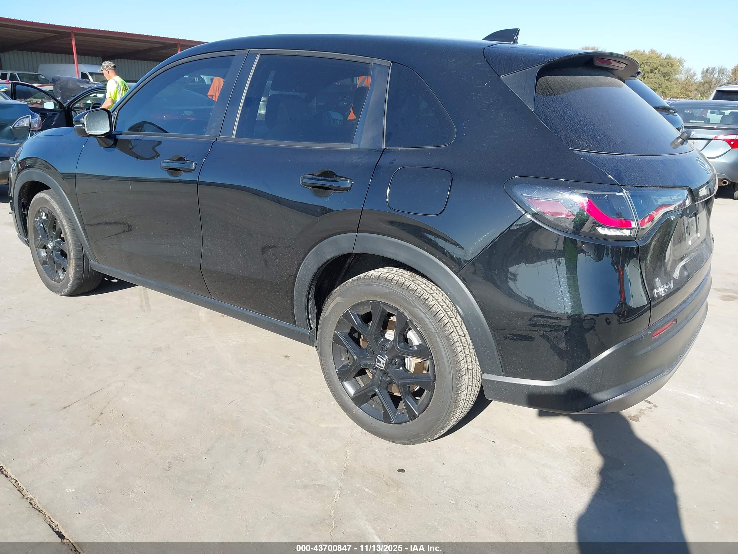 HONDA HR-V image 3