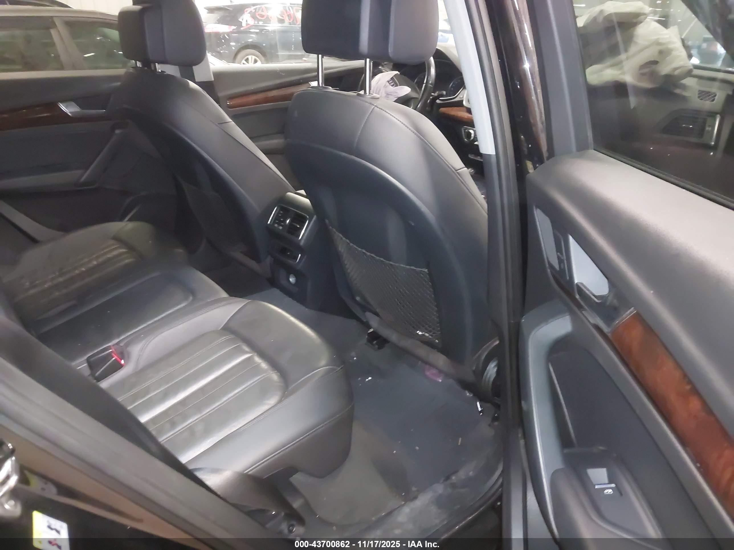 AUDI Q5 image 8