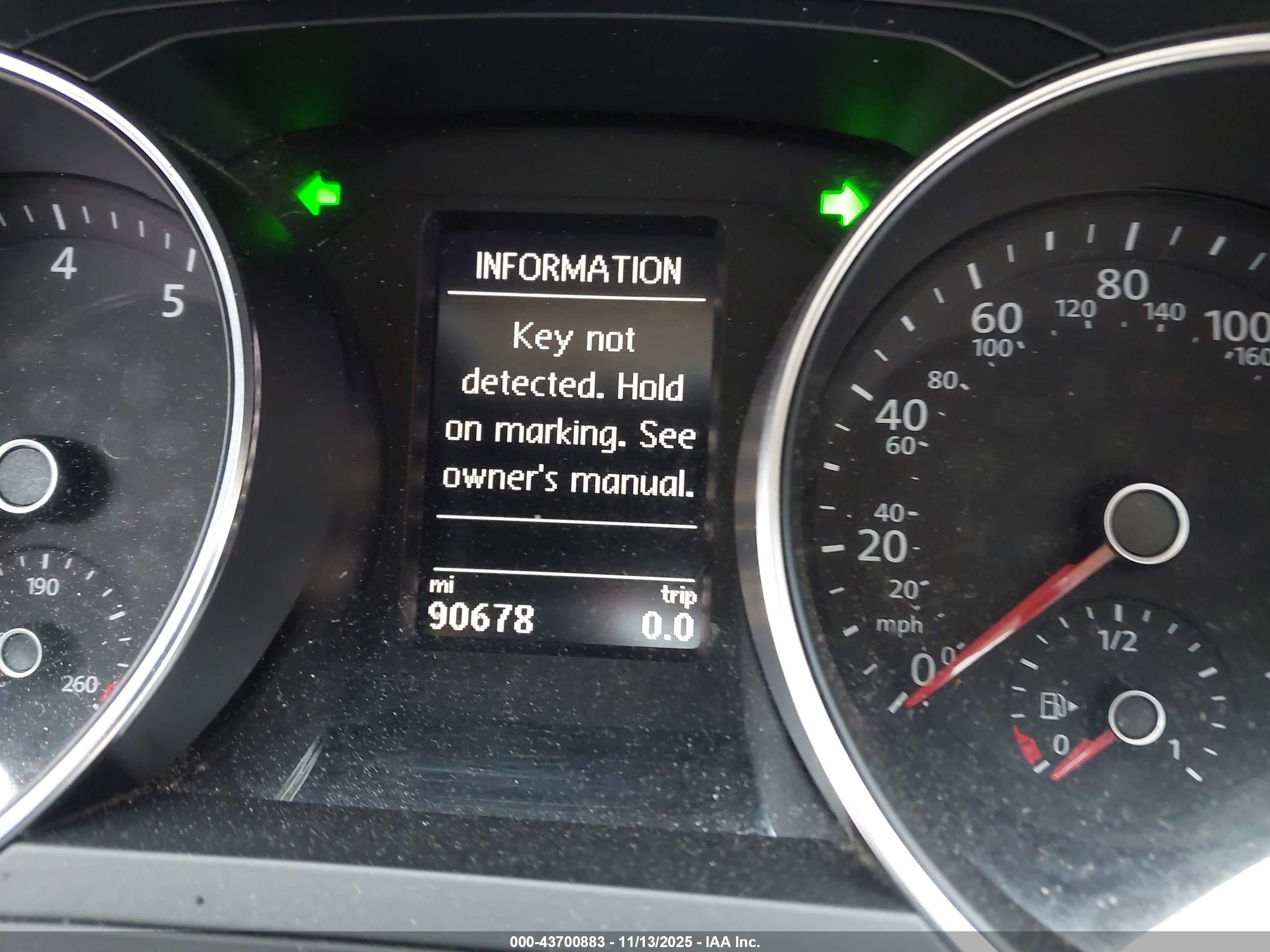 VOLKSWAGEN JETTA image 7