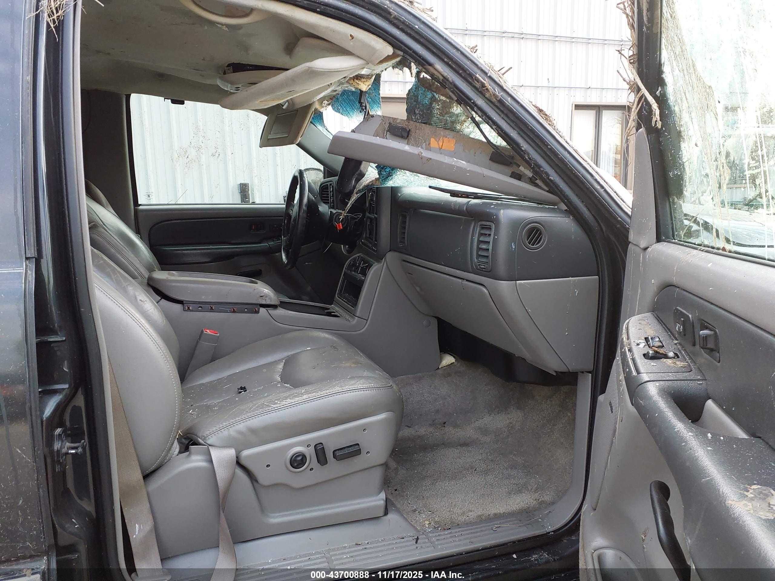 GMC YUKON image 5