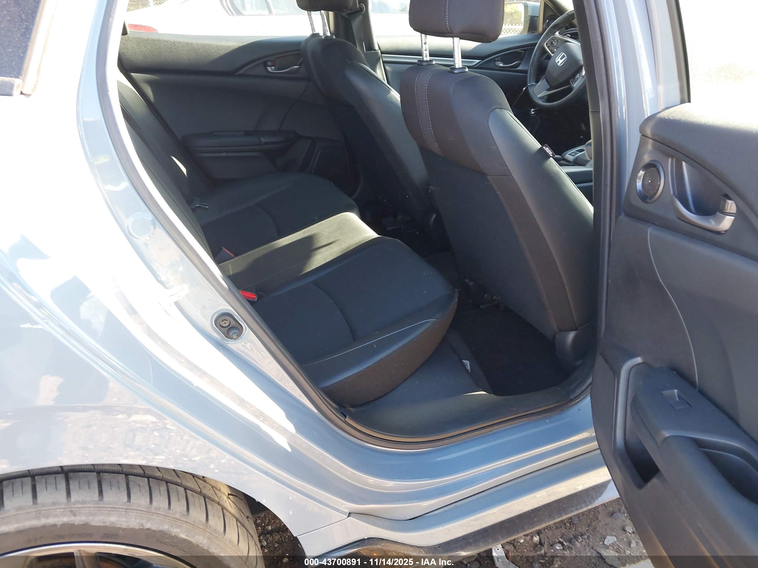 HONDA CIVIC image 8