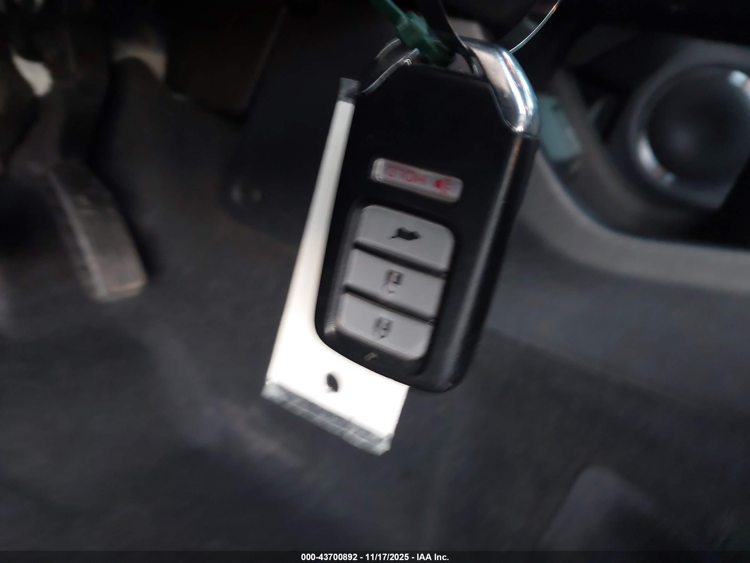 HONDA HR-V image 11