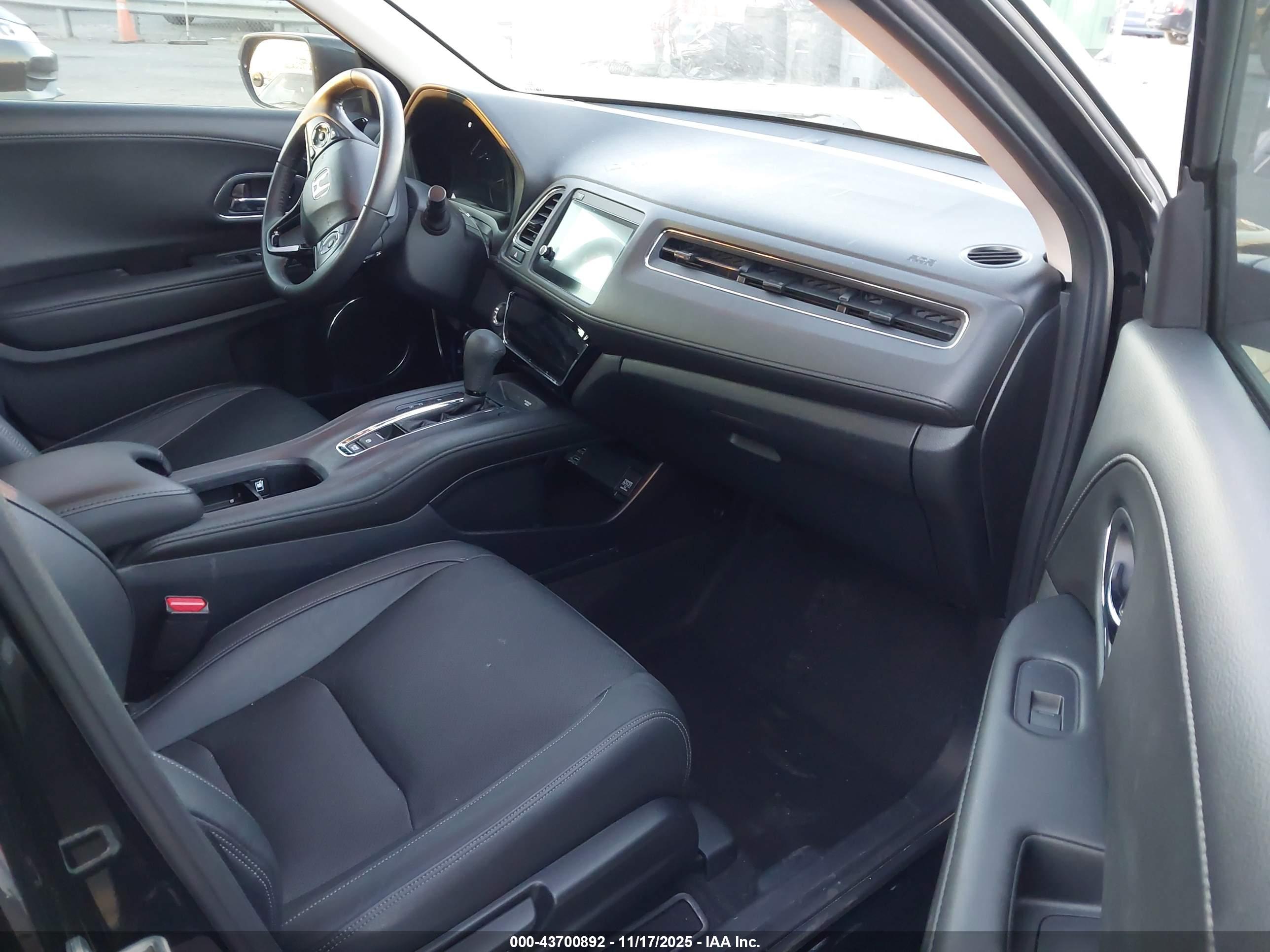 HONDA HR-V image 5