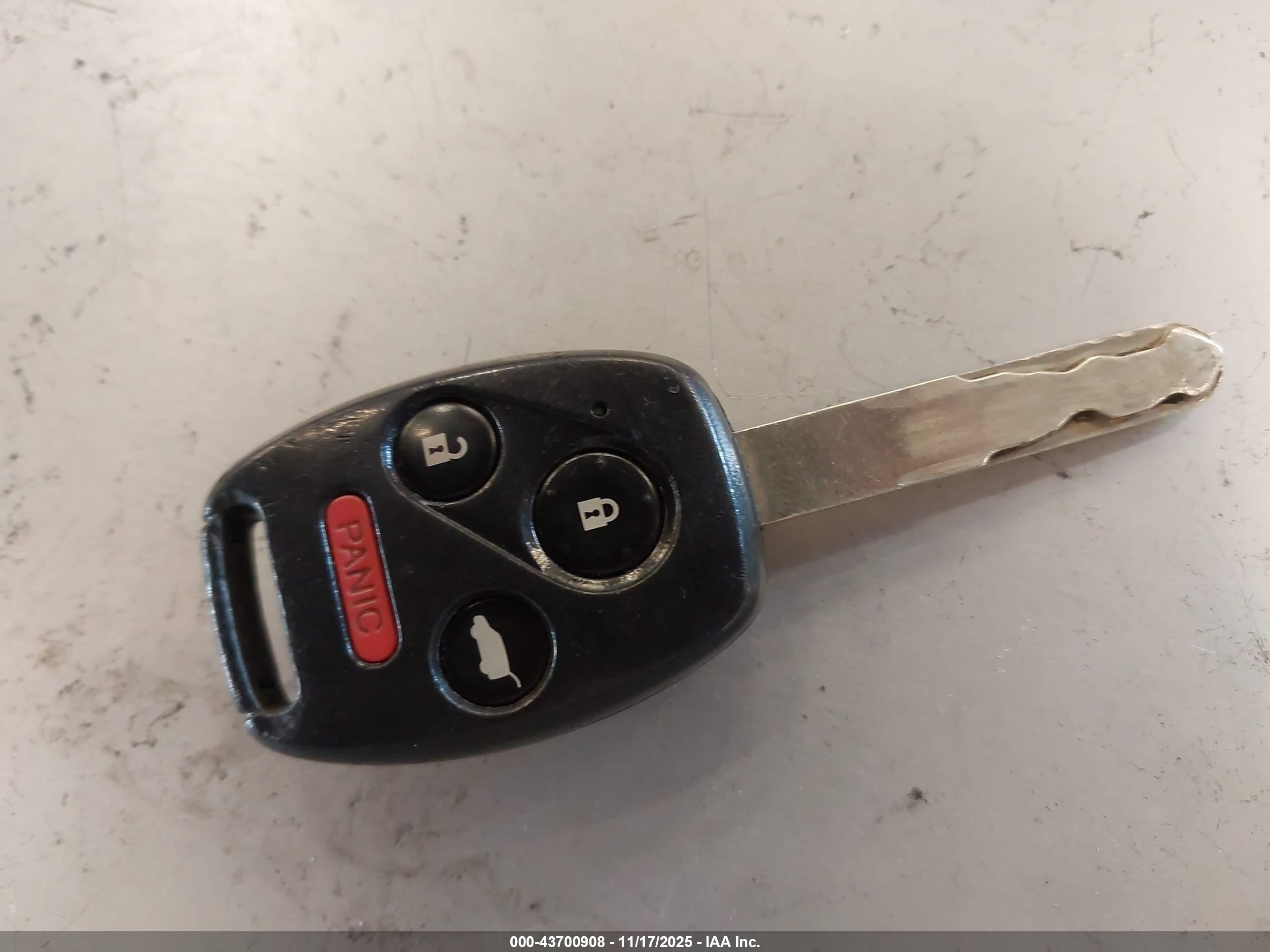HONDA PILOT image 11