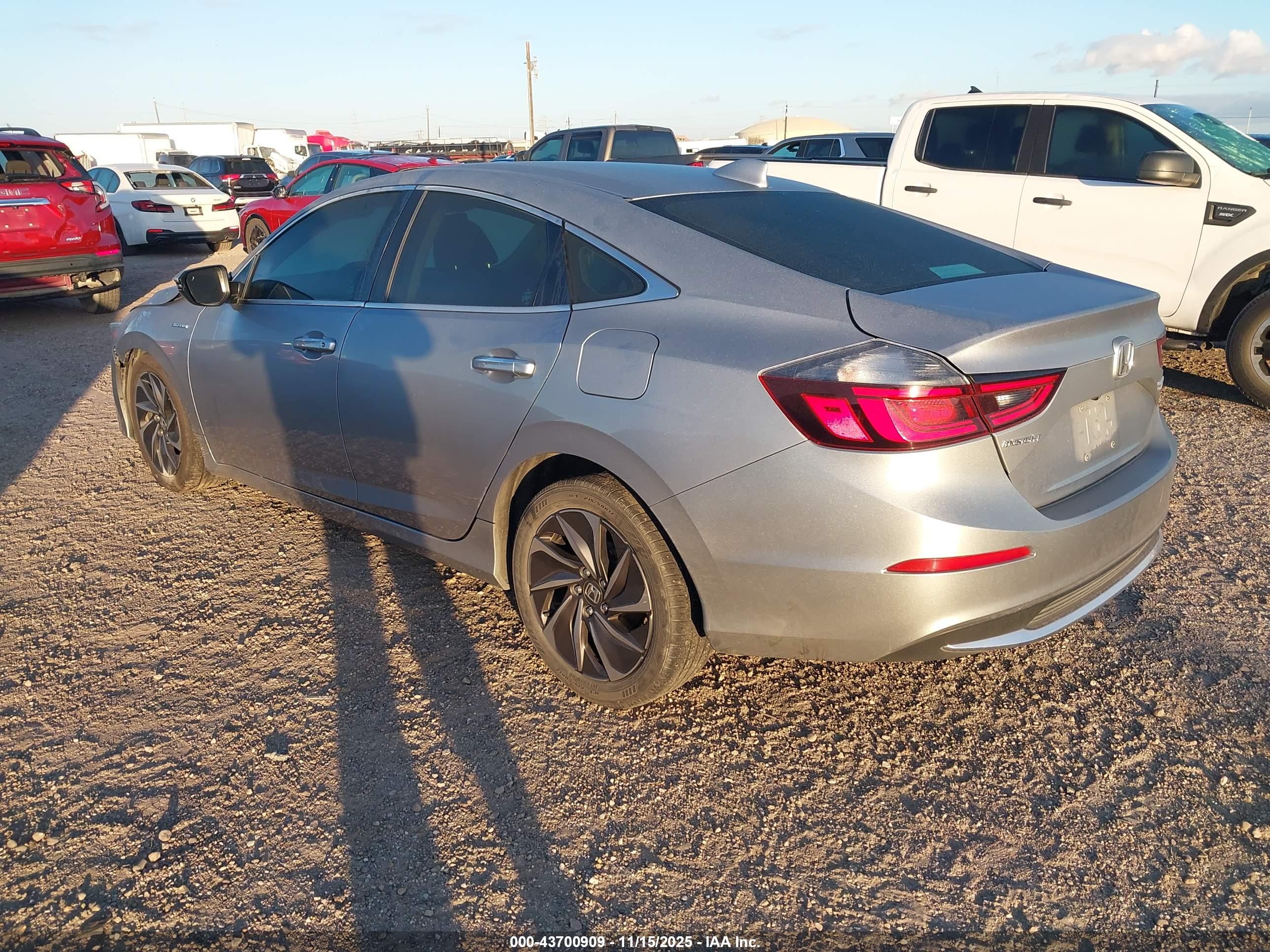 HONDA INSIGHT image 3