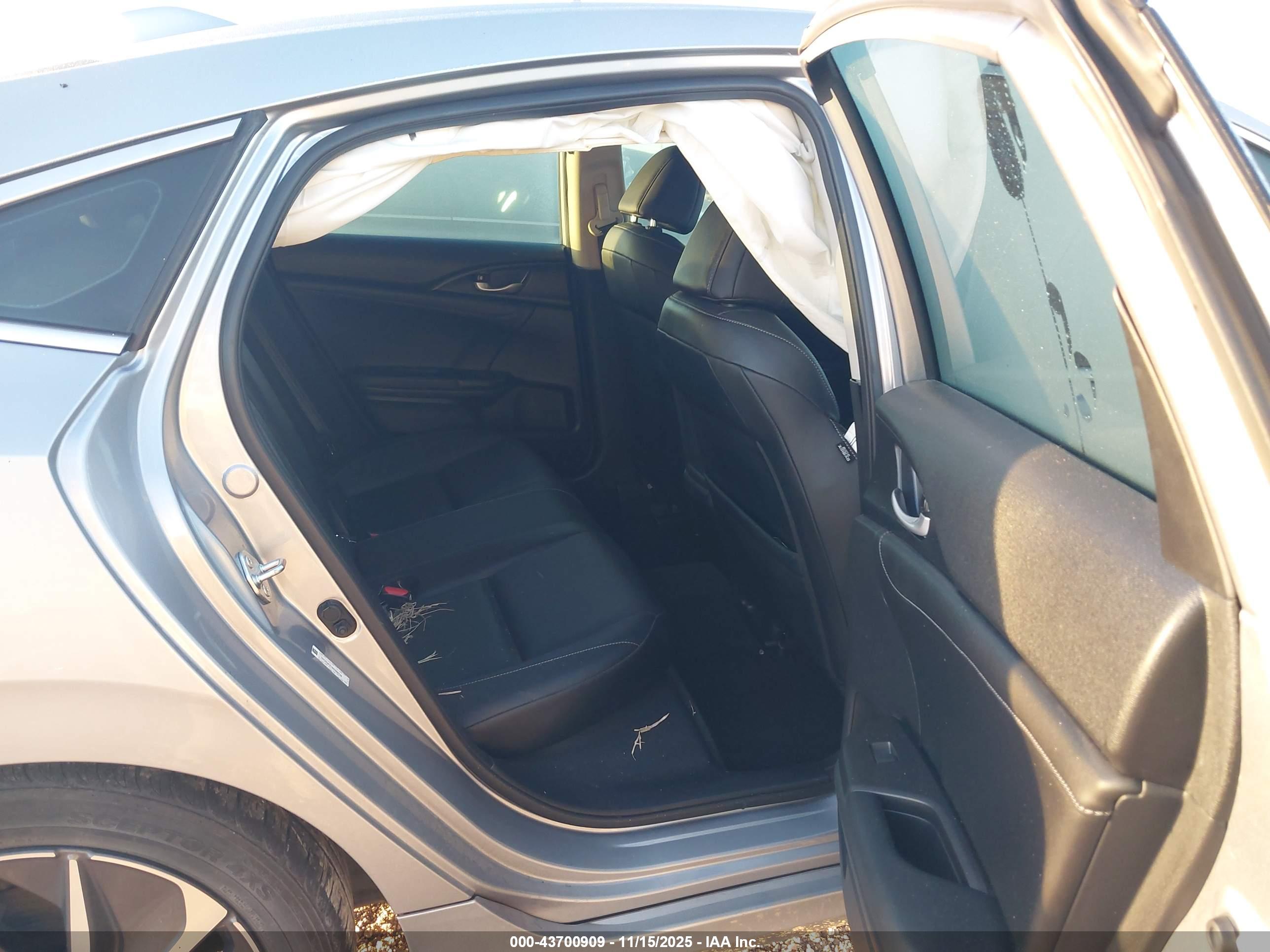 HONDA INSIGHT image 8