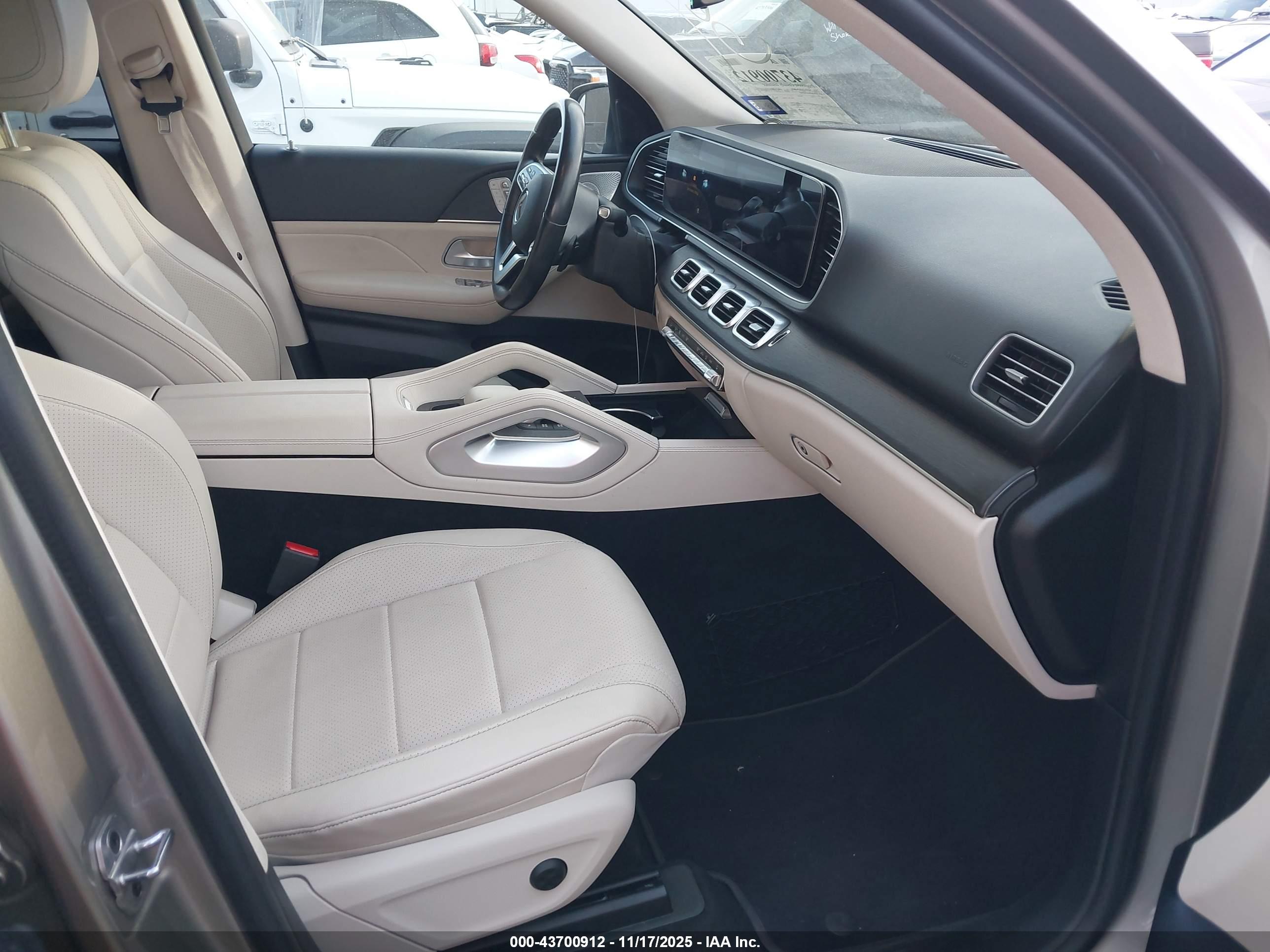 MERCEDES-BENZ GLE image 5