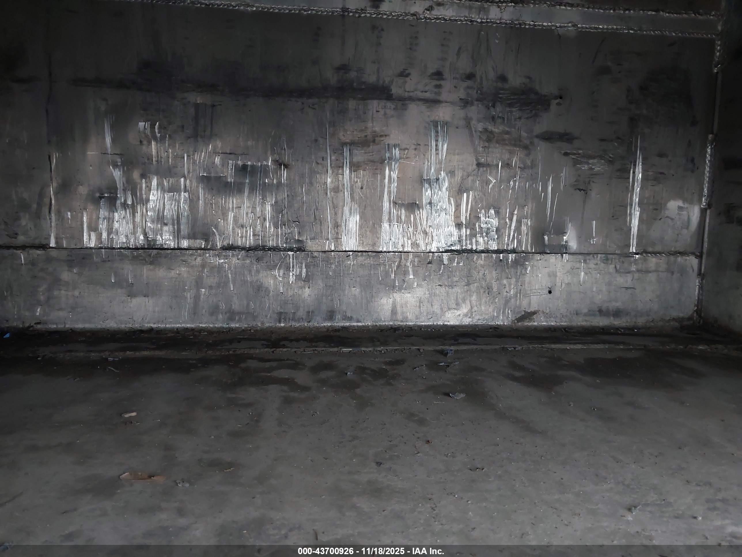 KENWORTH CONSTRUCTION image 8