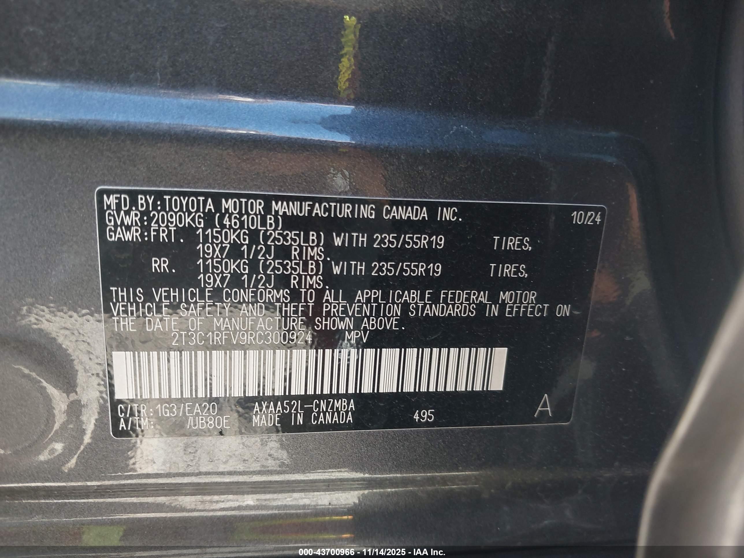 TOYOTA RAV4 image 9