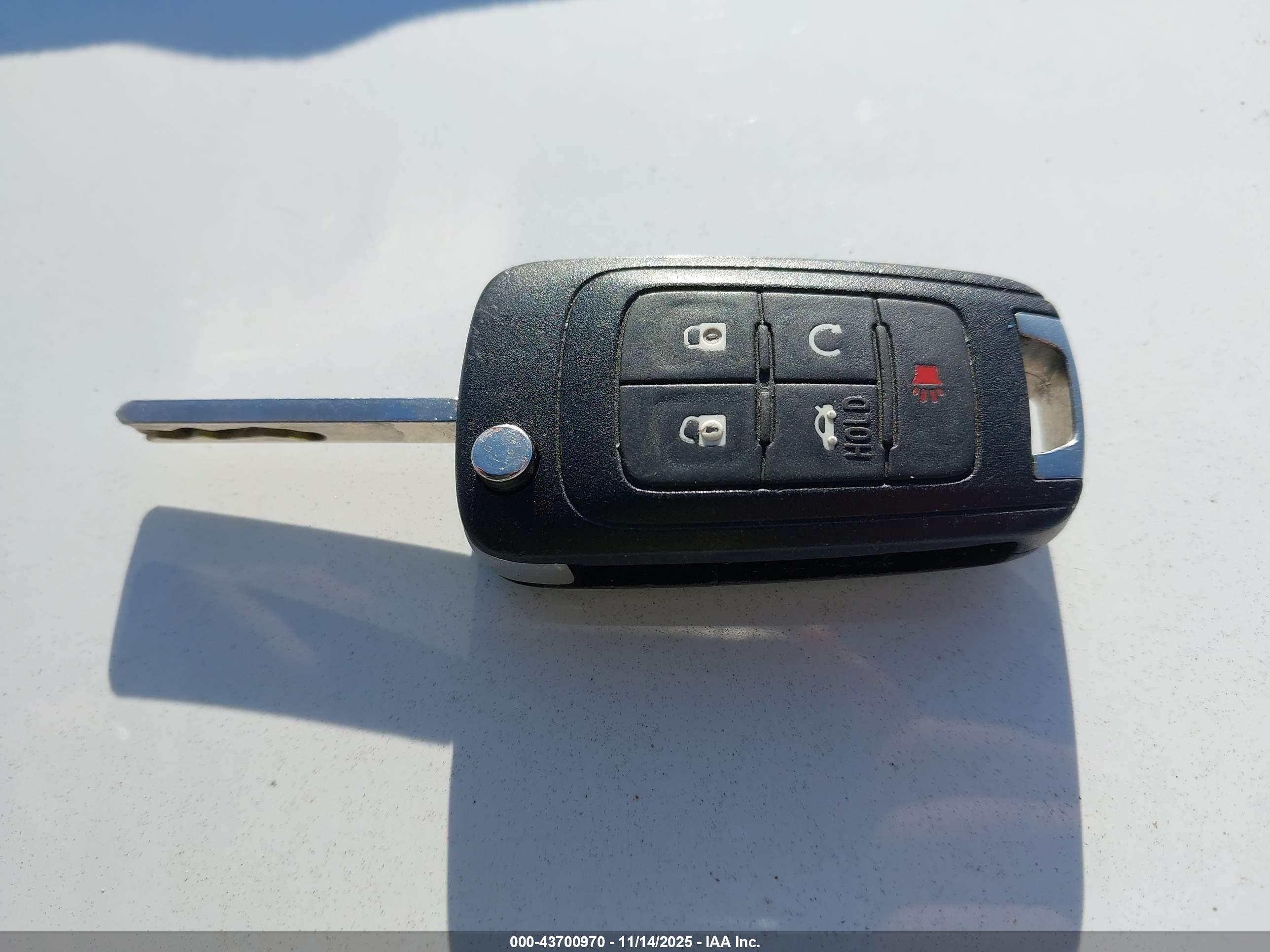 BUICK CASCADA image 11