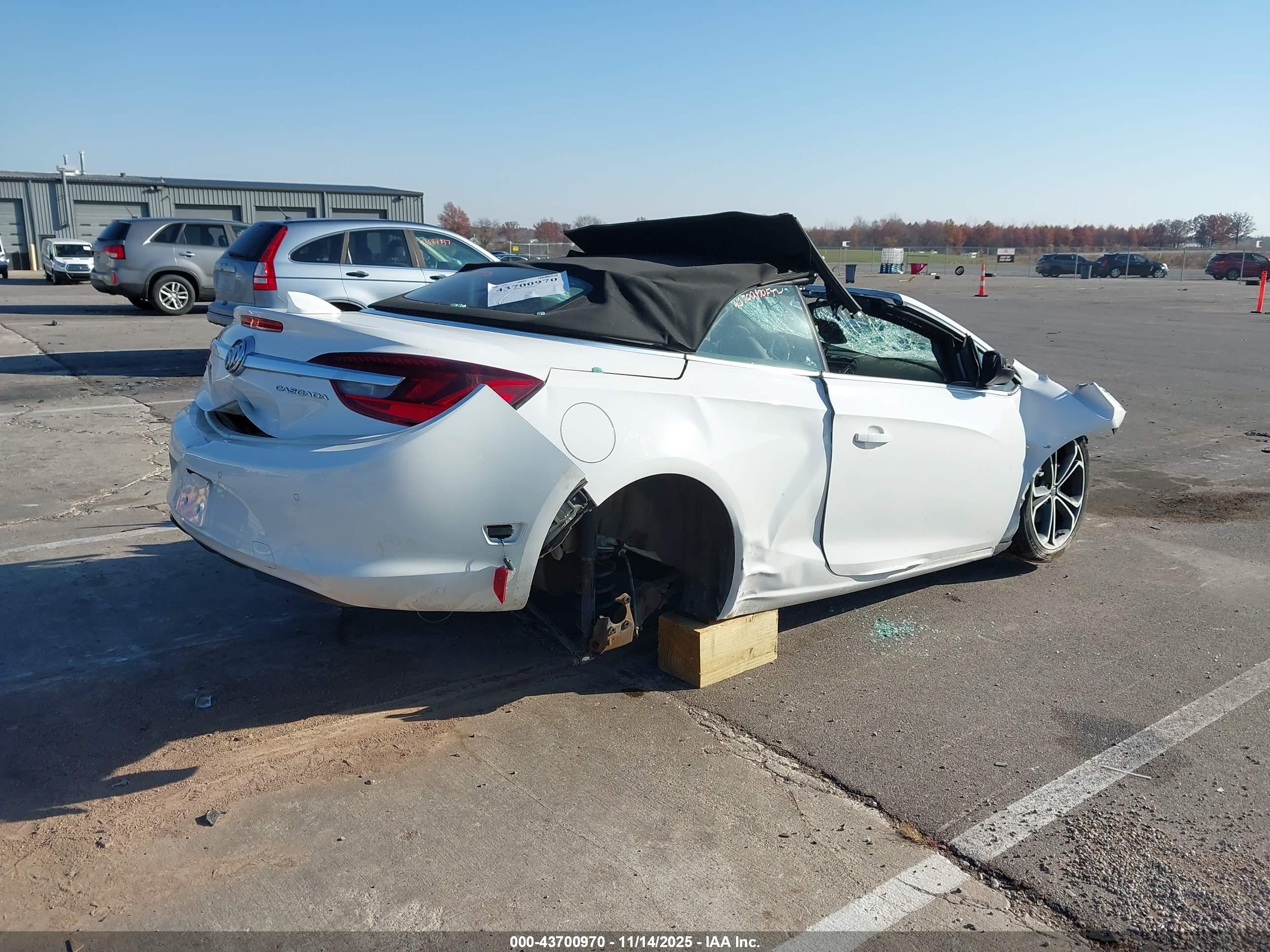 BUICK CASCADA image 4