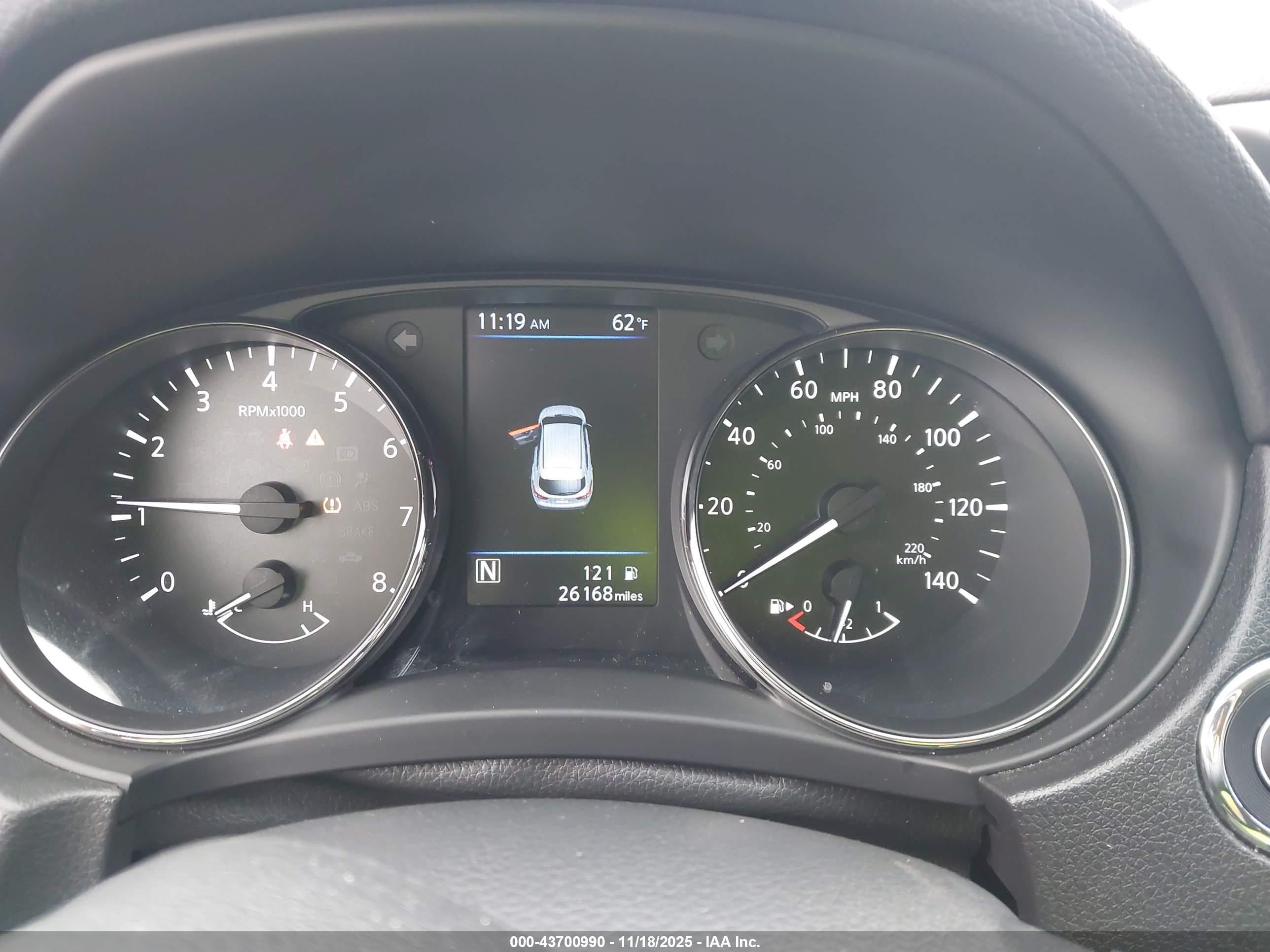 NISSAN ROGUE image 7