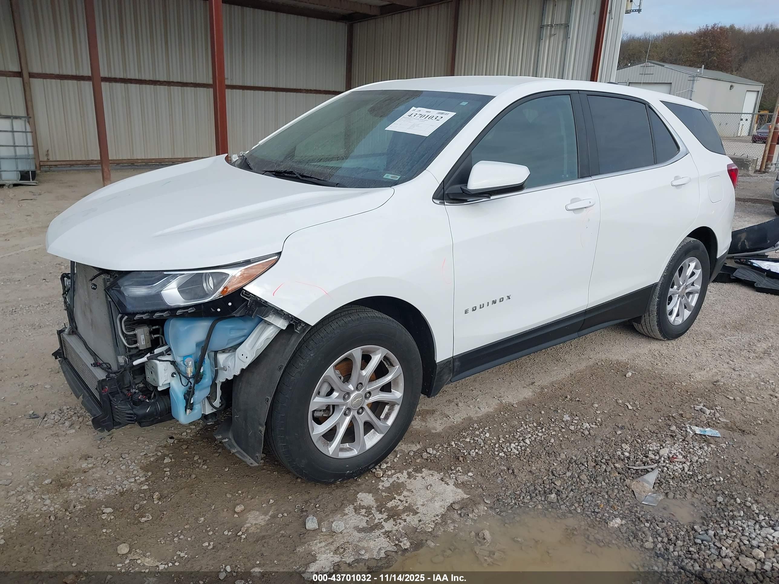 CHEVROLET EQUINOX image 2
