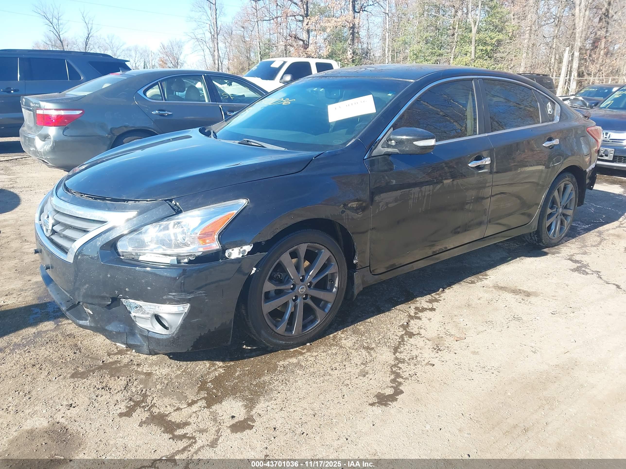 NISSAN ALTIMA image 2