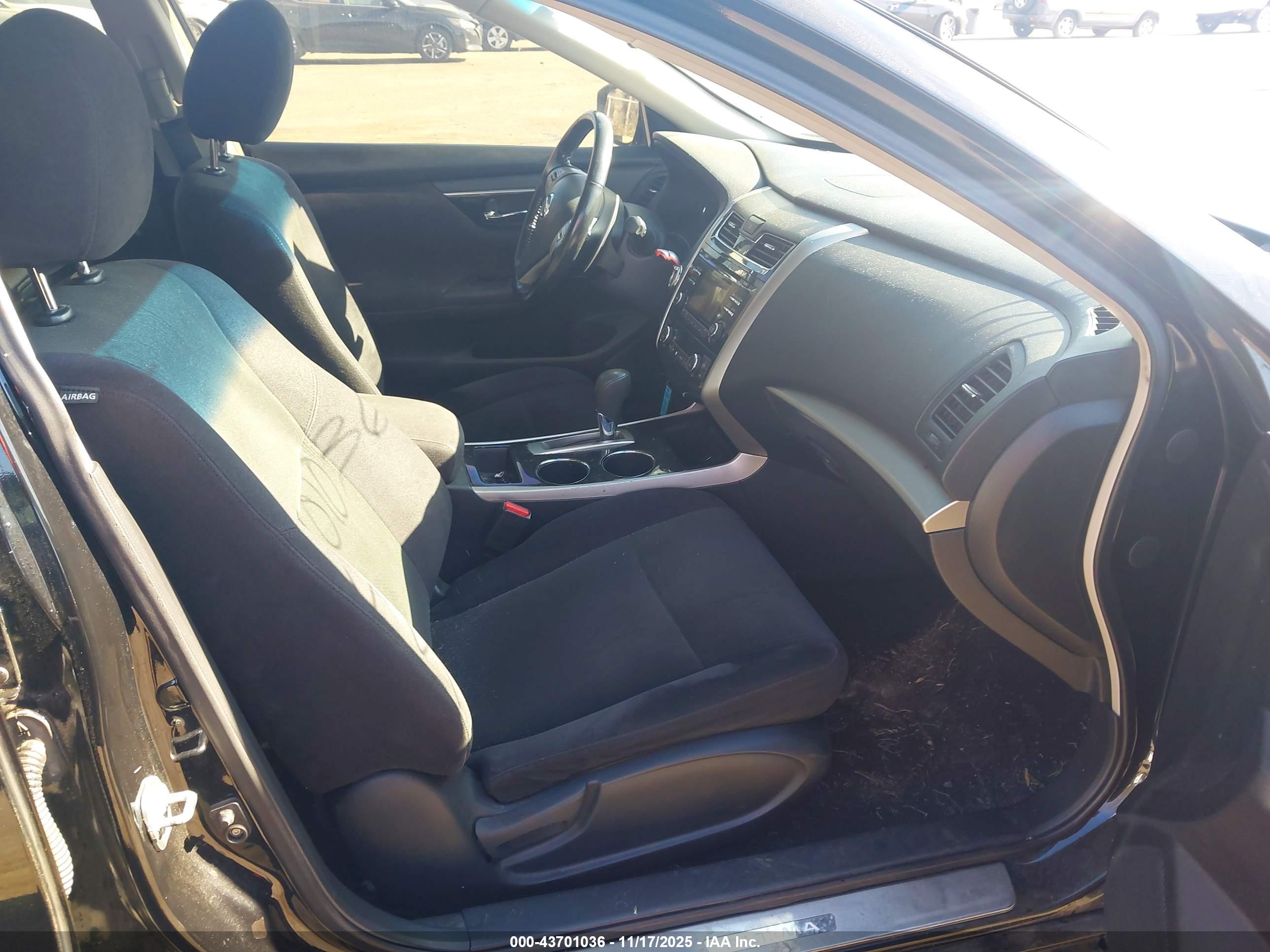 NISSAN ALTIMA image 5