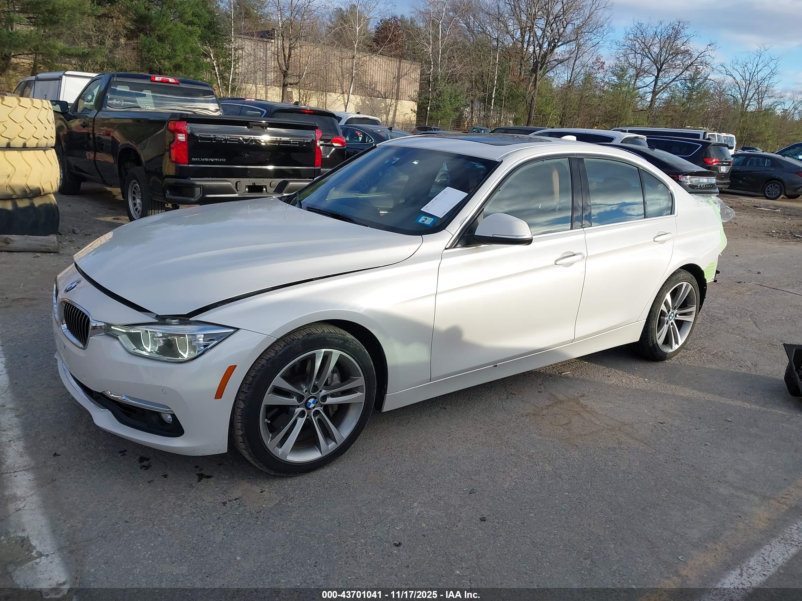BMW 340I image 2