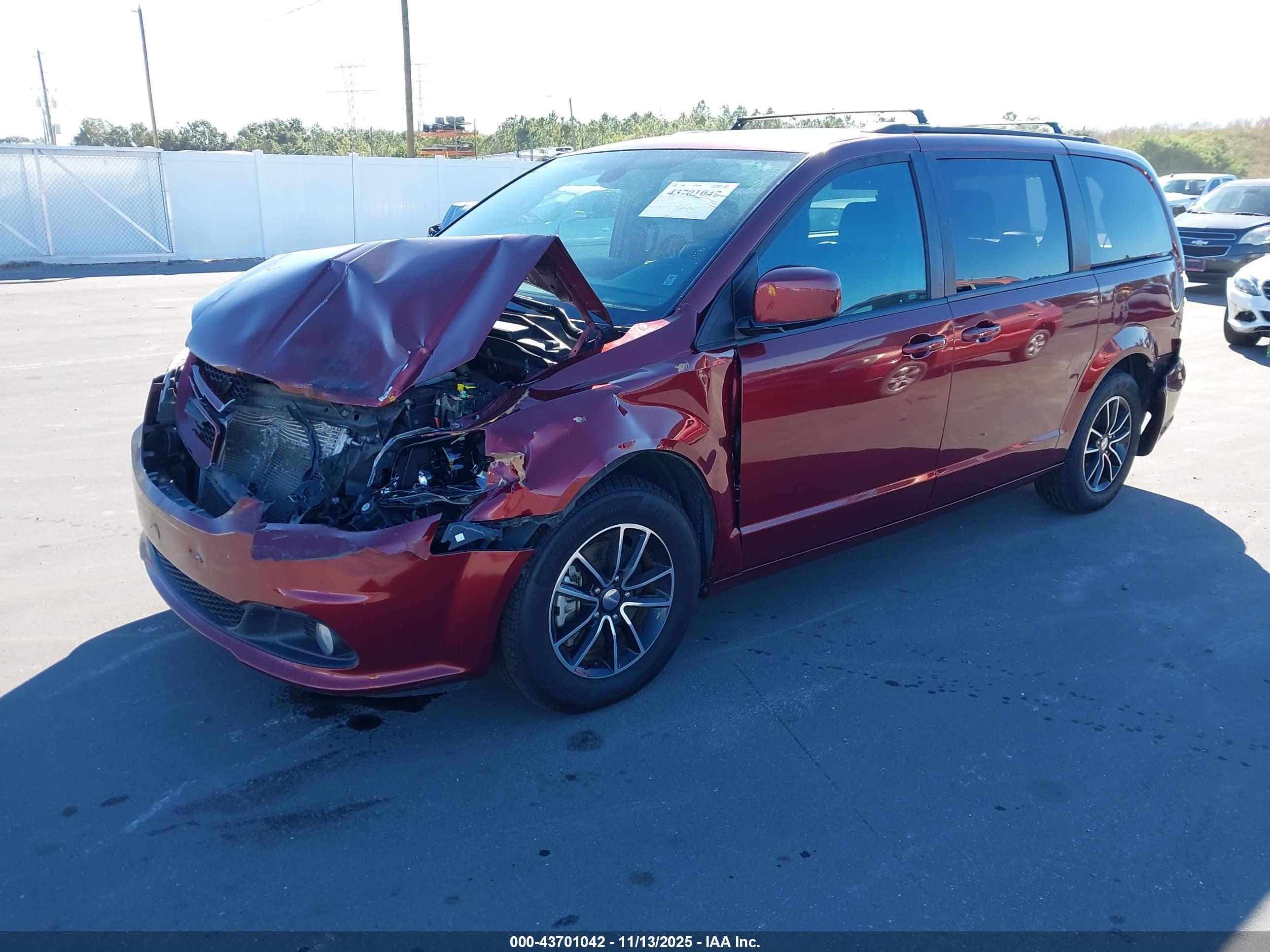DODGE GRAND image 2