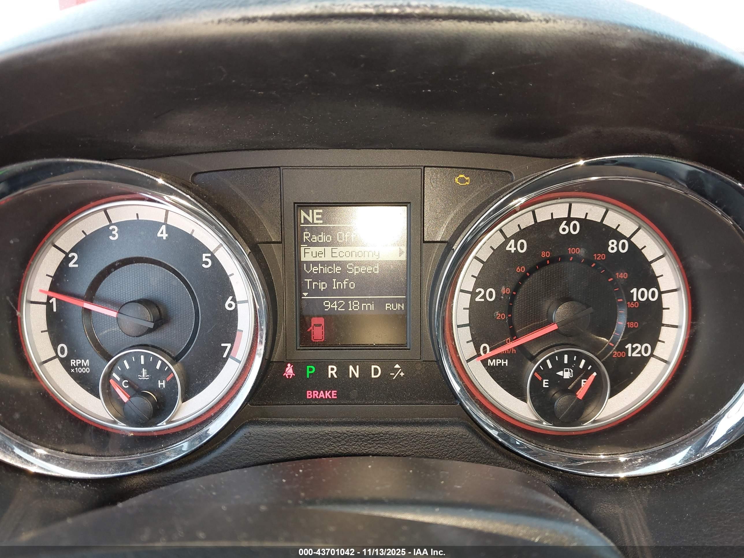DODGE GRAND image 7