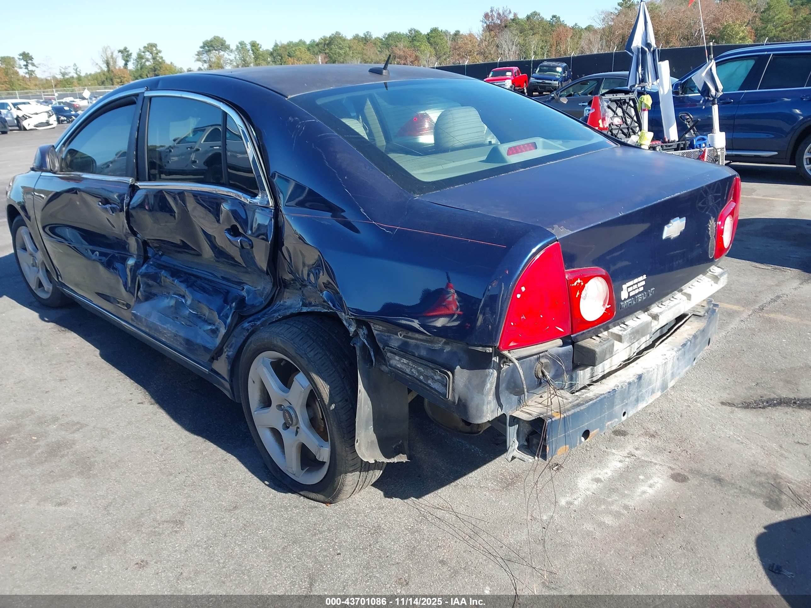 CHEVROLET MALIBU image 3